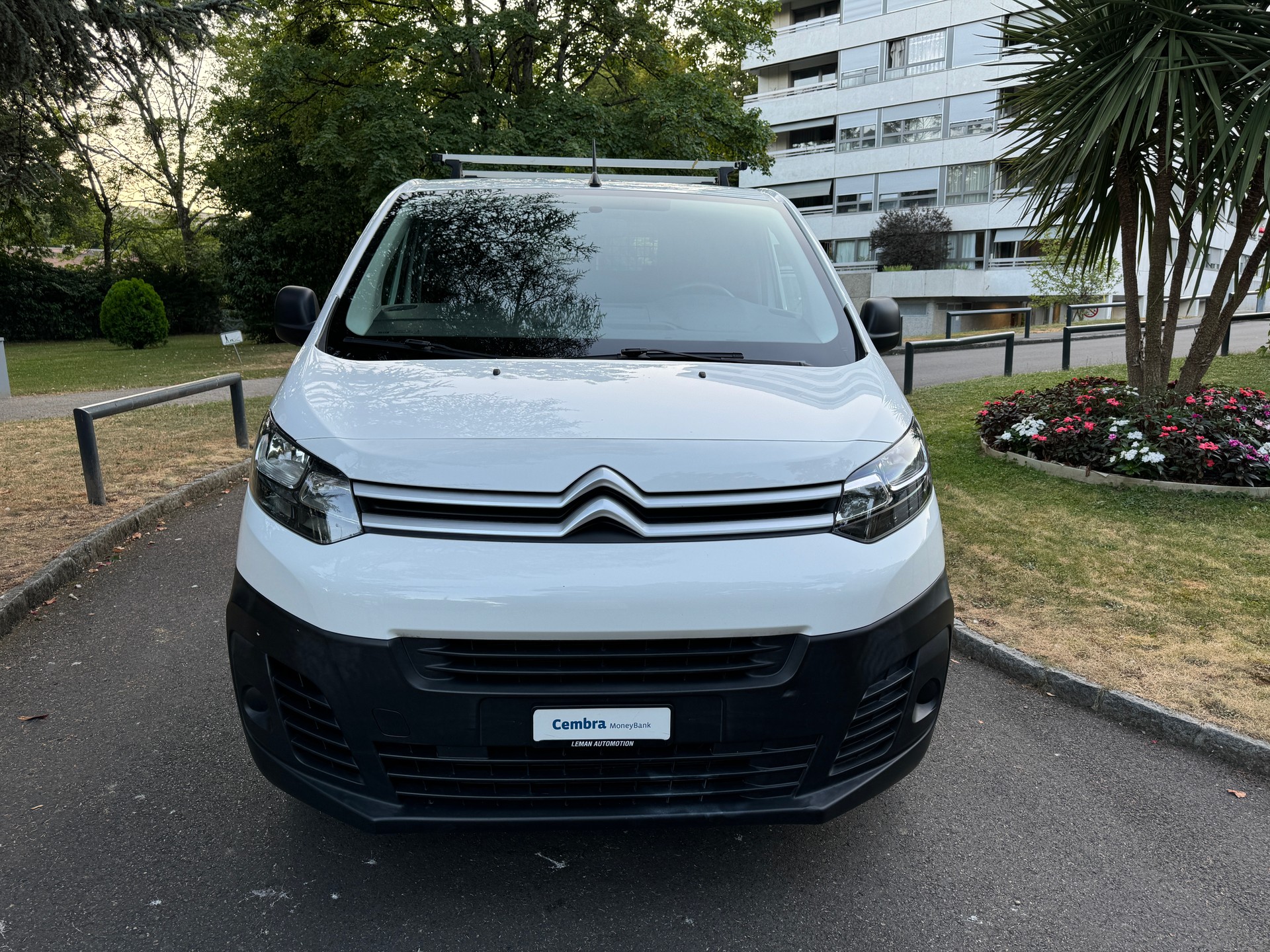 CITROEN Jumpy 1.6 BlueHDi 95 XS Attraction-image-3