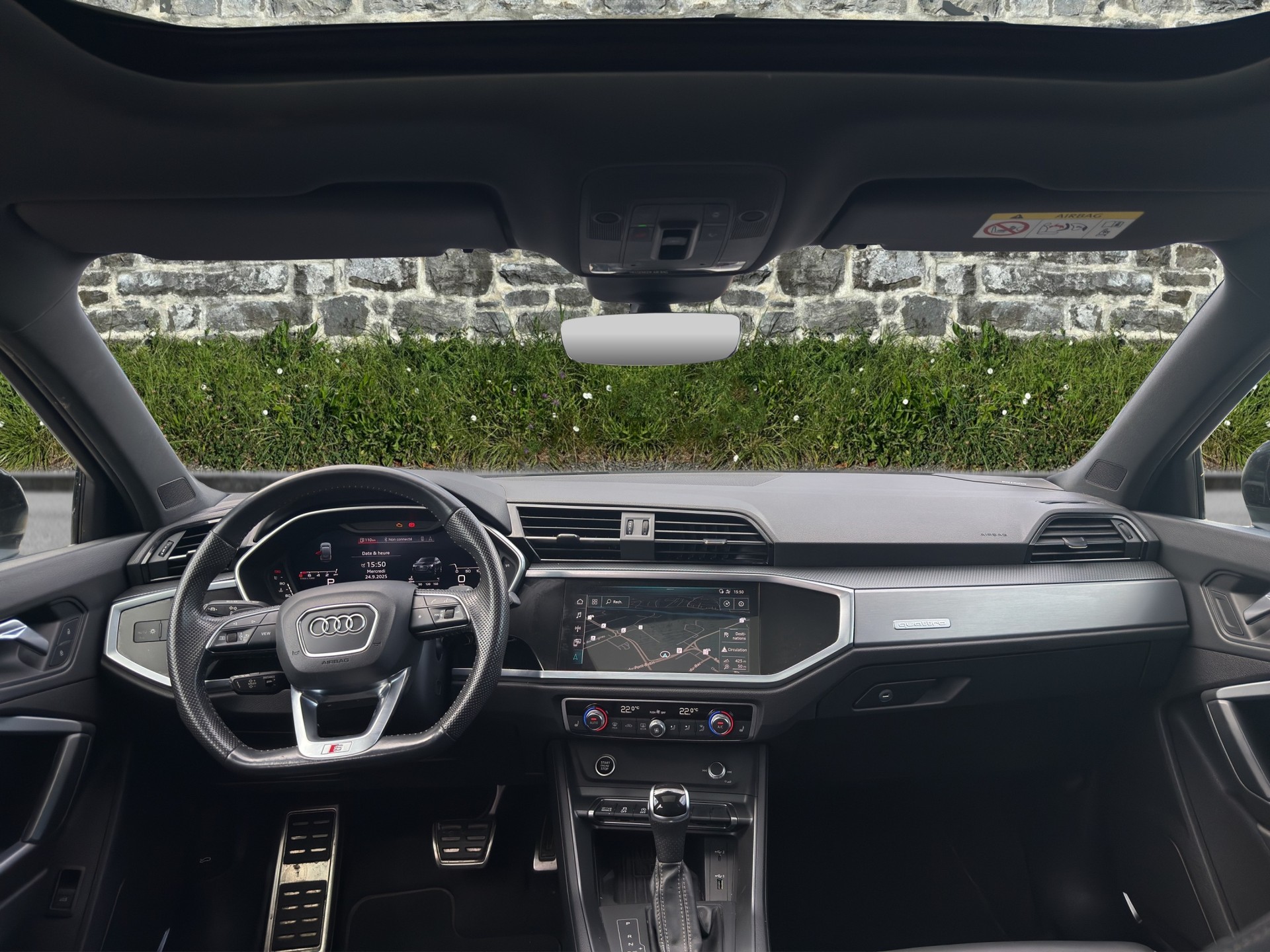 AUDI Q3 Sportback 45 TFSI S line quattro S-tronic-image-6