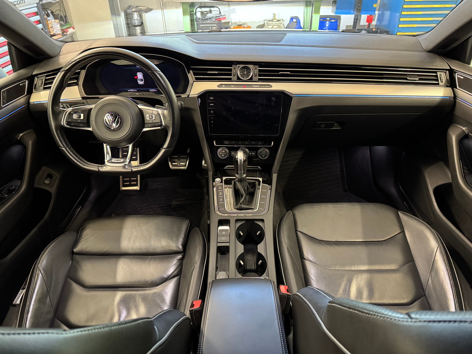 VW Arteon 2.0 TDI SCR BMT R-Line 4Motion DSG-image-6
