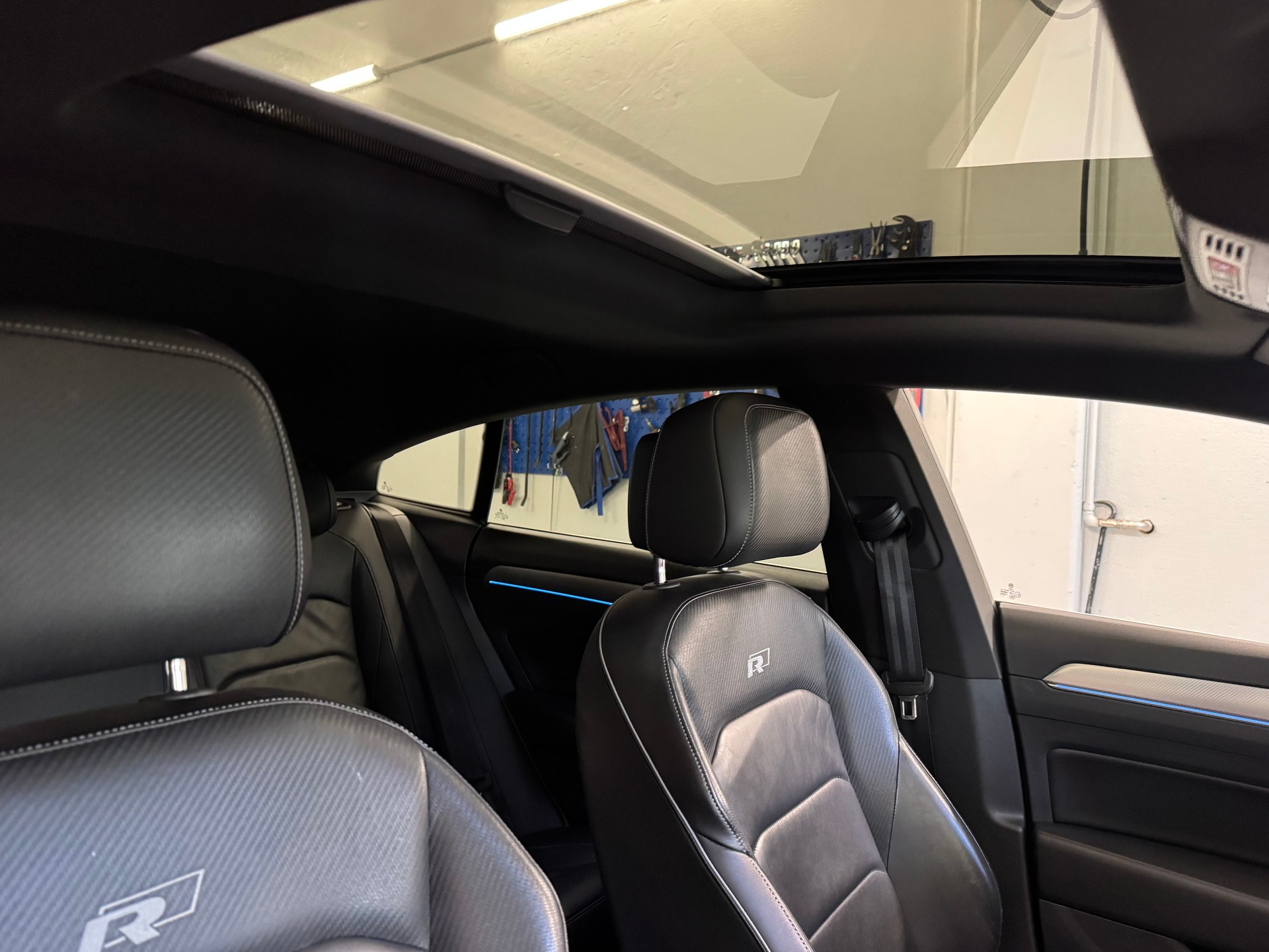 VW Arteon 2.0 TDI SCR BMT R-Line 4Motion DSG-image-11