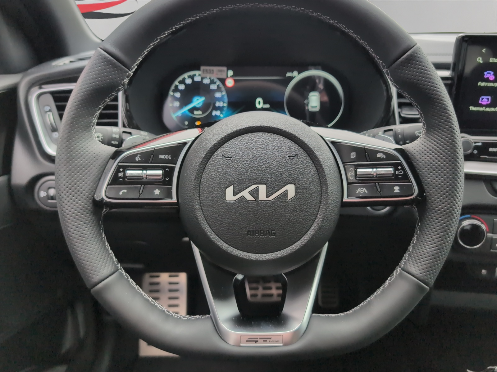KIA Ceed Sportswagon 1.5 T-GDi MHEV GT-Line Automat / 0.99% Leasing-Aktion-image-11