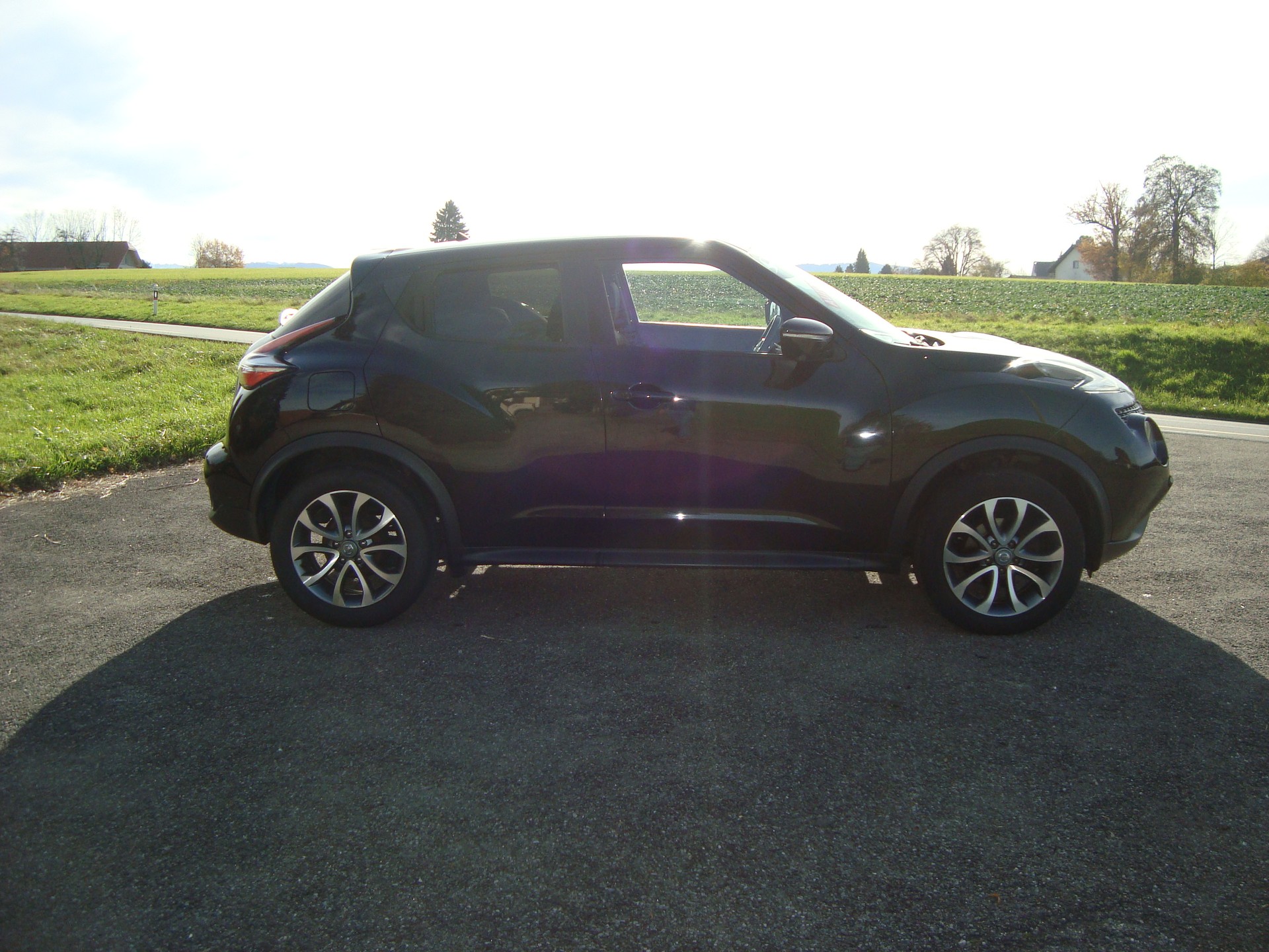 NISSAN Juke 1.6 Swiss Edition Xtronic CVT-image-5
