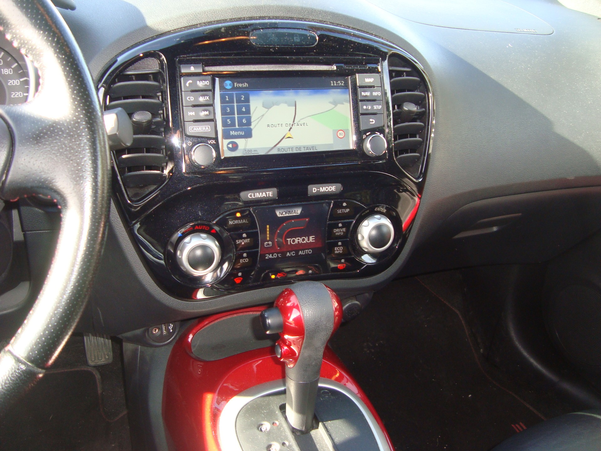 NISSAN Juke 1.6 Swiss Edition Xtronic CVT-image-8