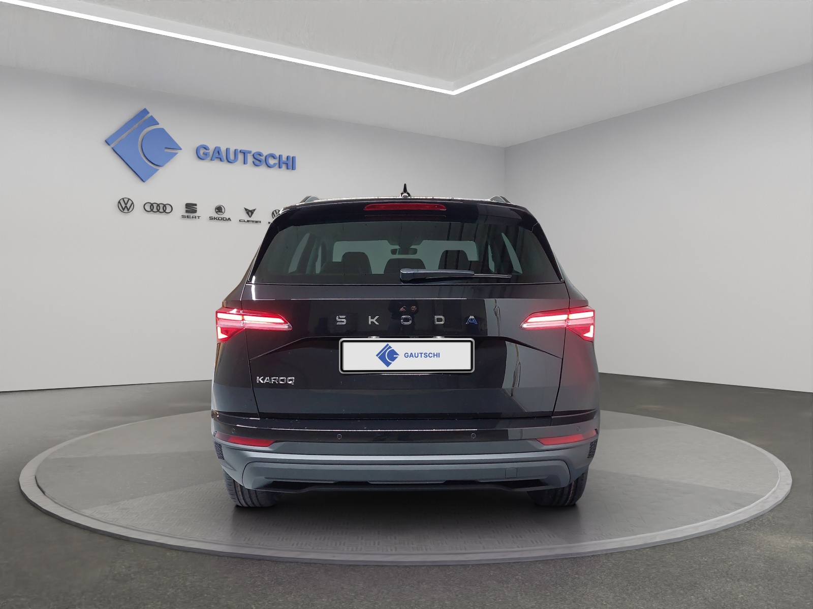 SKODA Karoq 1.5 TSI Dynamic DSG-image-3