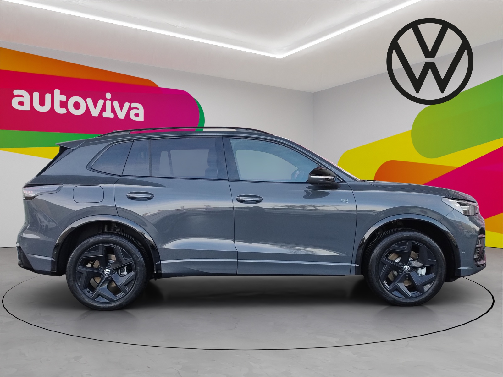 VW Tiguan 2.0 TSI DSG R-Line 4Motion-image-3