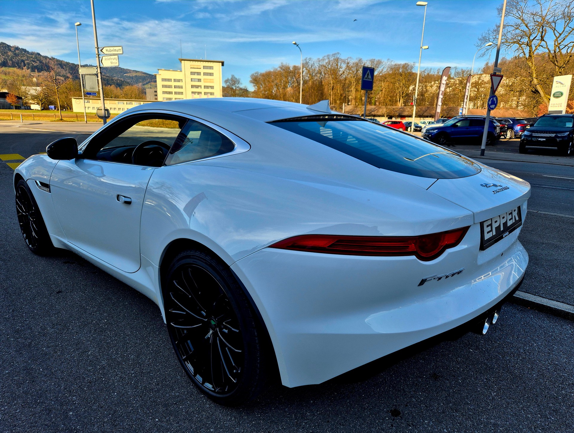 JAGUAR F-Type Coupé 3.0 V6-image-10