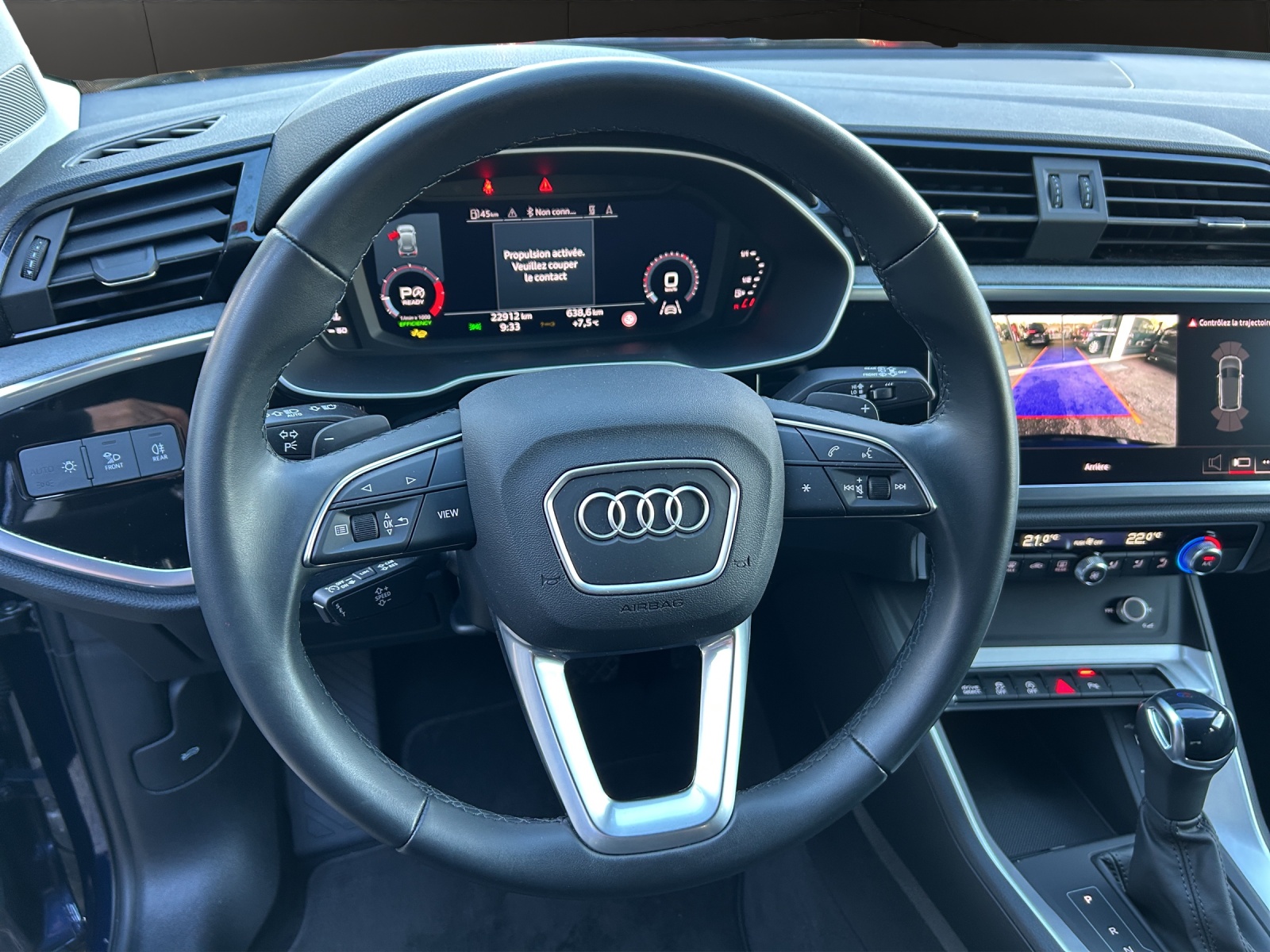 AUDI Q3 40 TFSI advanced quattro S-tronic-image-9