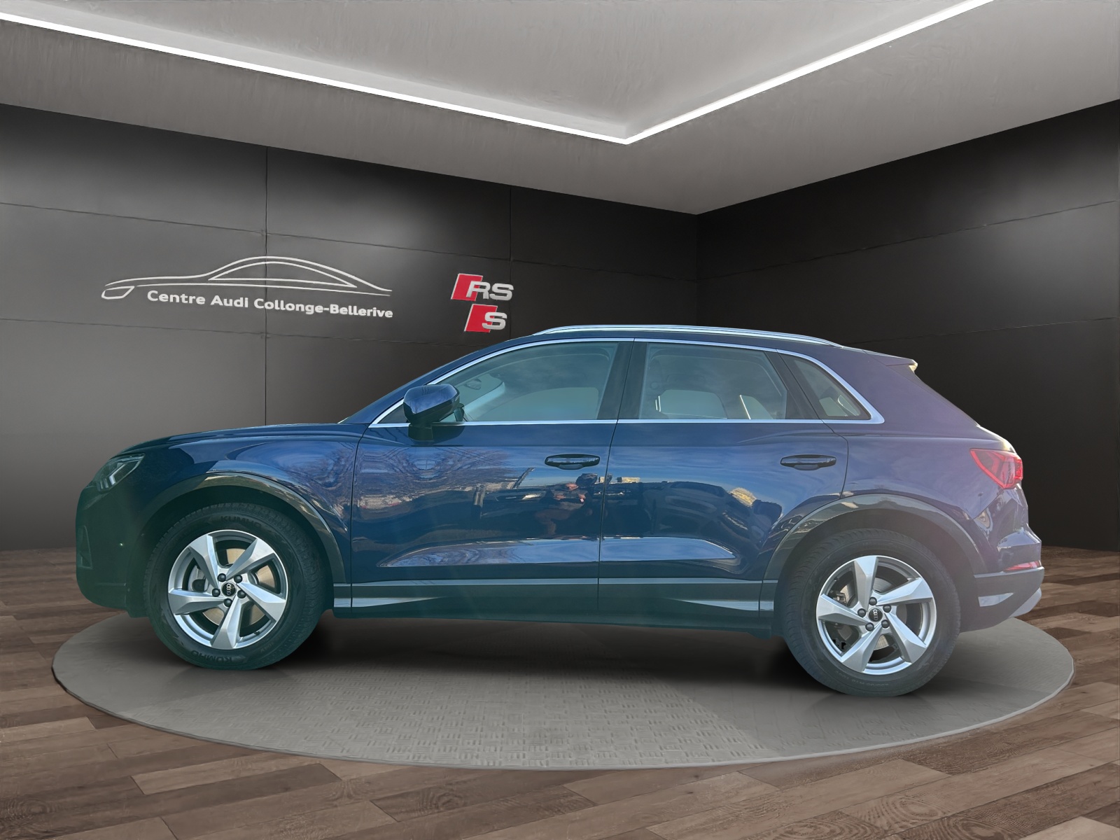 AUDI Q3 40 TFSI advanced quattro S-tronic-image-2