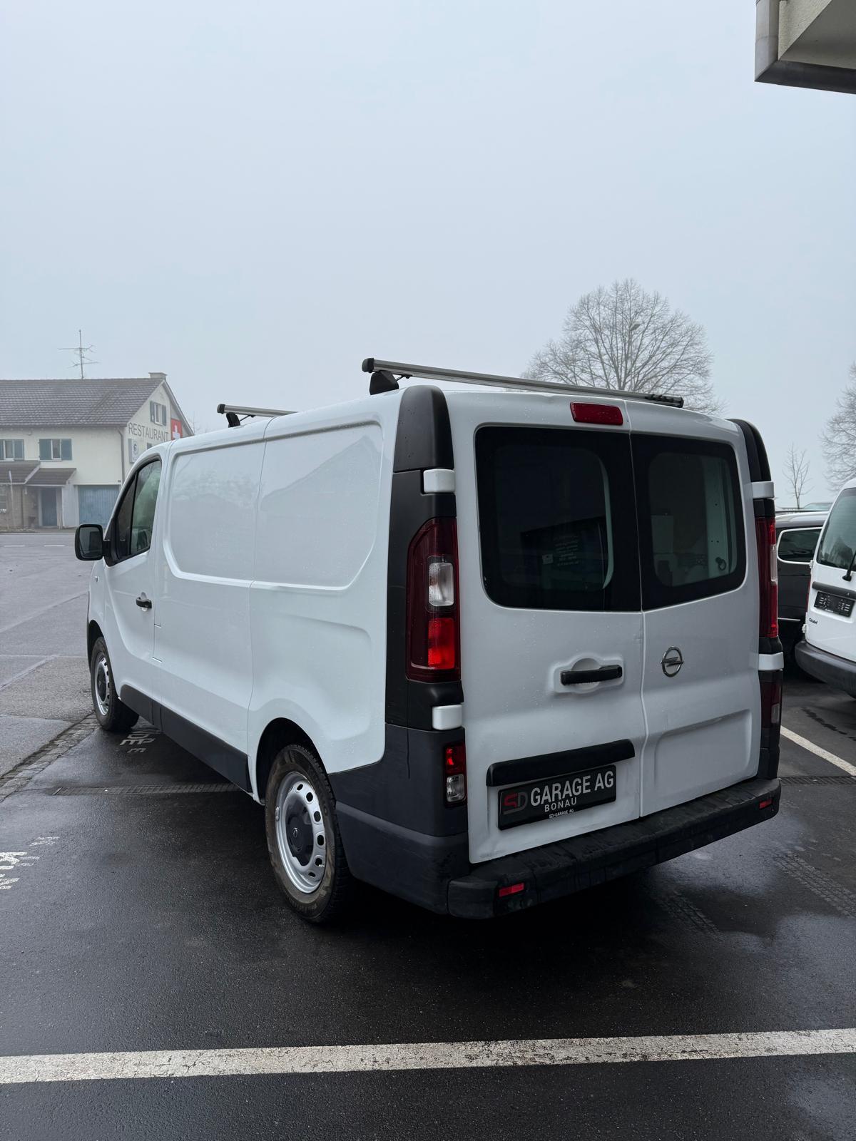 OPEL Vivaro 1.6 CDTI 2.7t L1H1-image-6