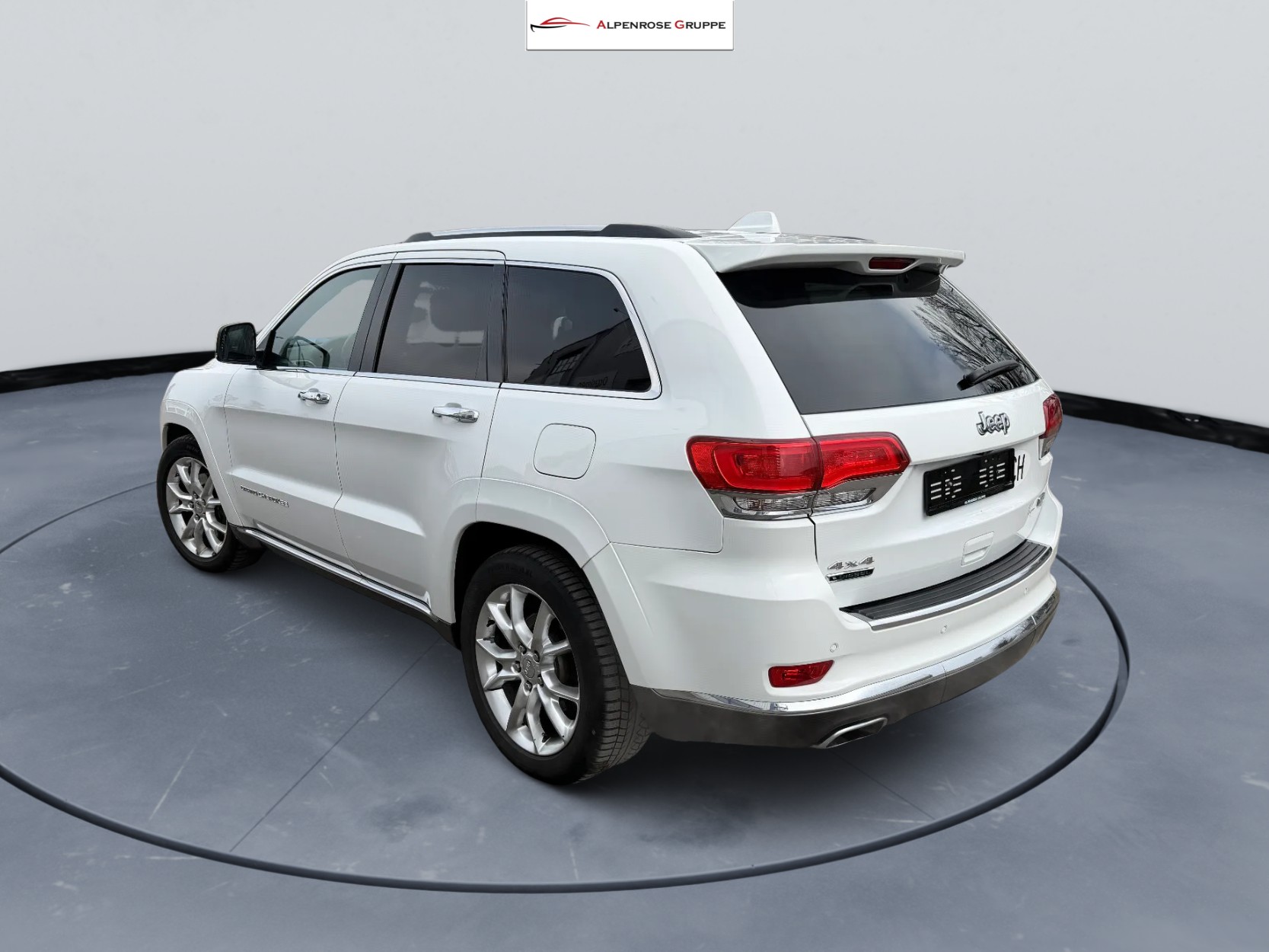 JEEP Grand Cherokee 3.0 CRD Summit Automatic-image-3