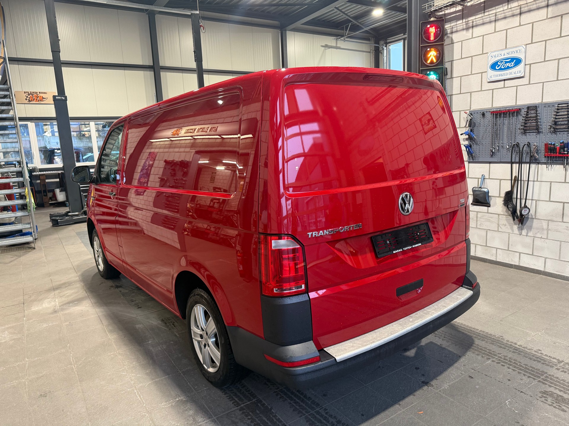 VW T6 2.0 TDI 4Motion-image-4