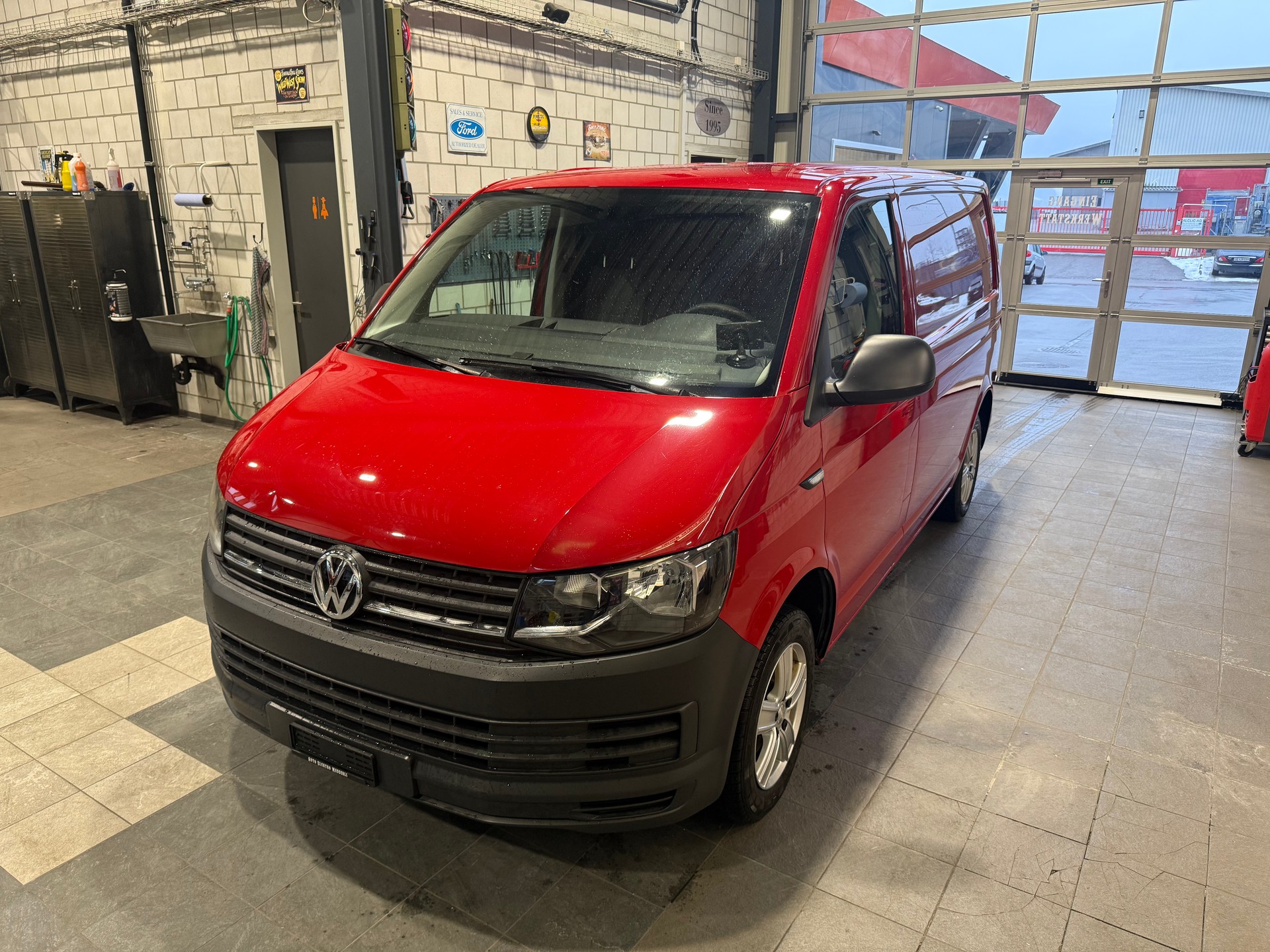 VW T6 2.0 TDI 4Motion-image-1