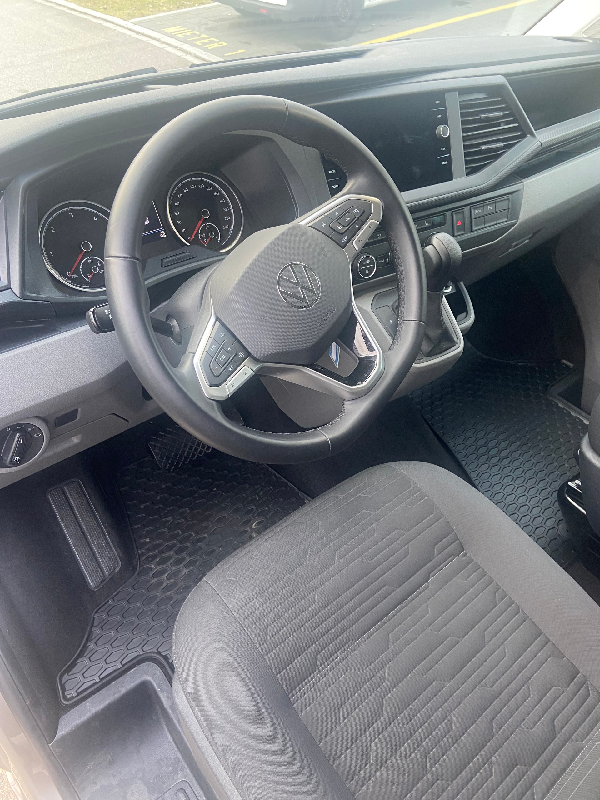 VW T6.1 Caravelle 2.0 TDI Comfortline Liberty DSG-image-6
