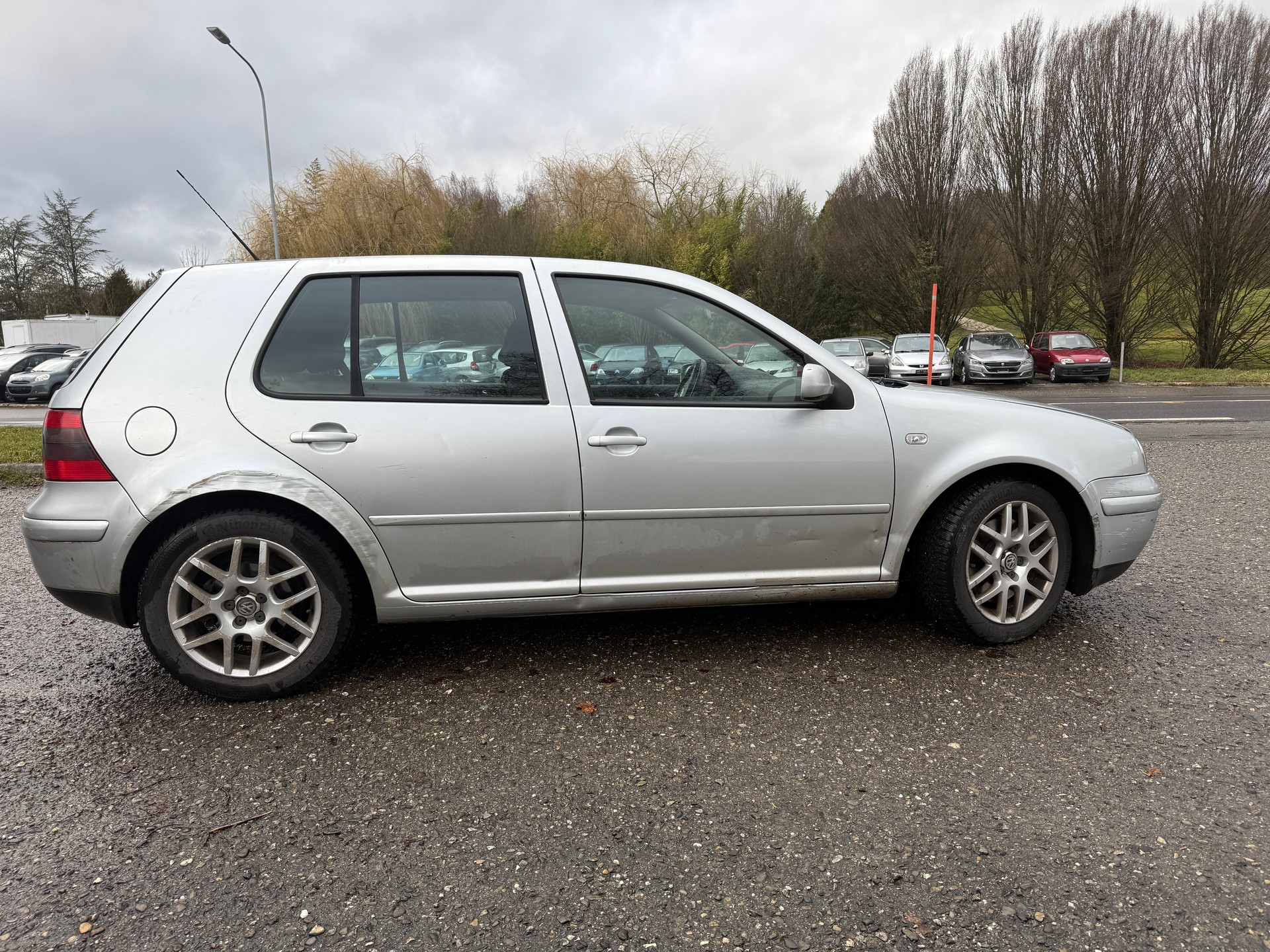 VW Golf 1.8 T GTI-image-7