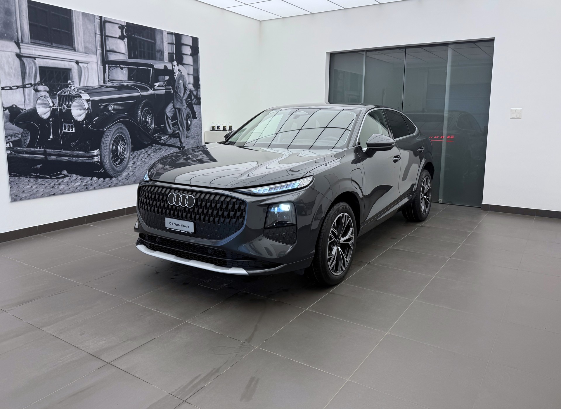 AUDI Q3 Sportback e-hybrid 200 kW S tronig-image-0