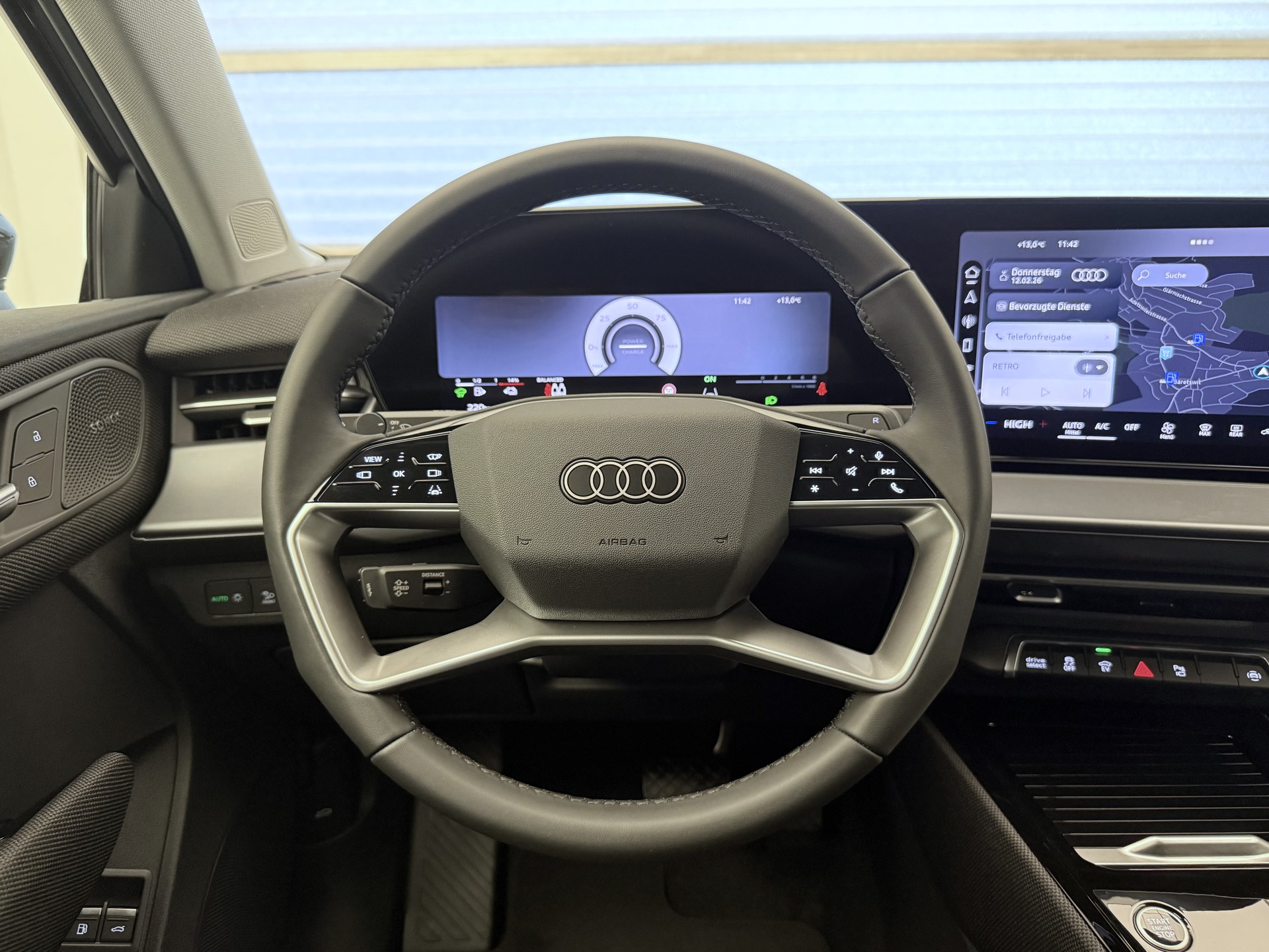 AUDI Q3 Sportback e-hybrid 200 kW S tronig-image-7
