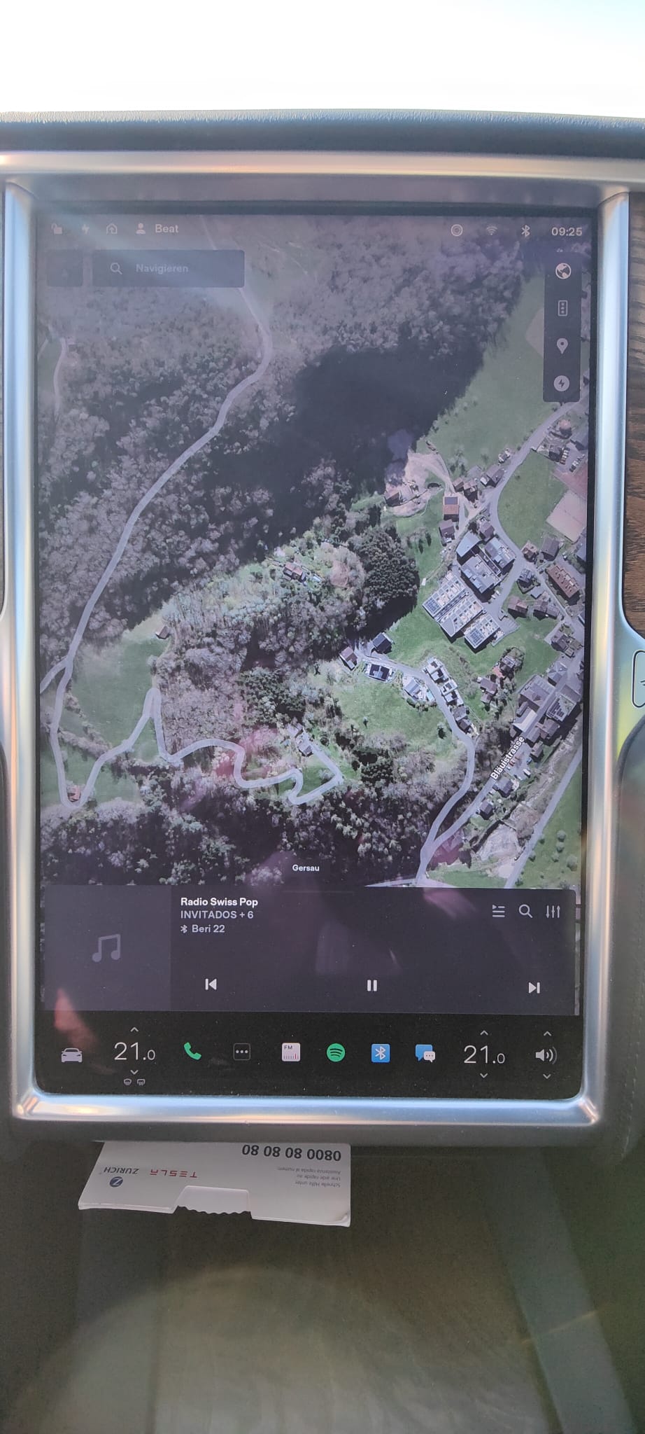 TESLA Model S 100 D-image-10