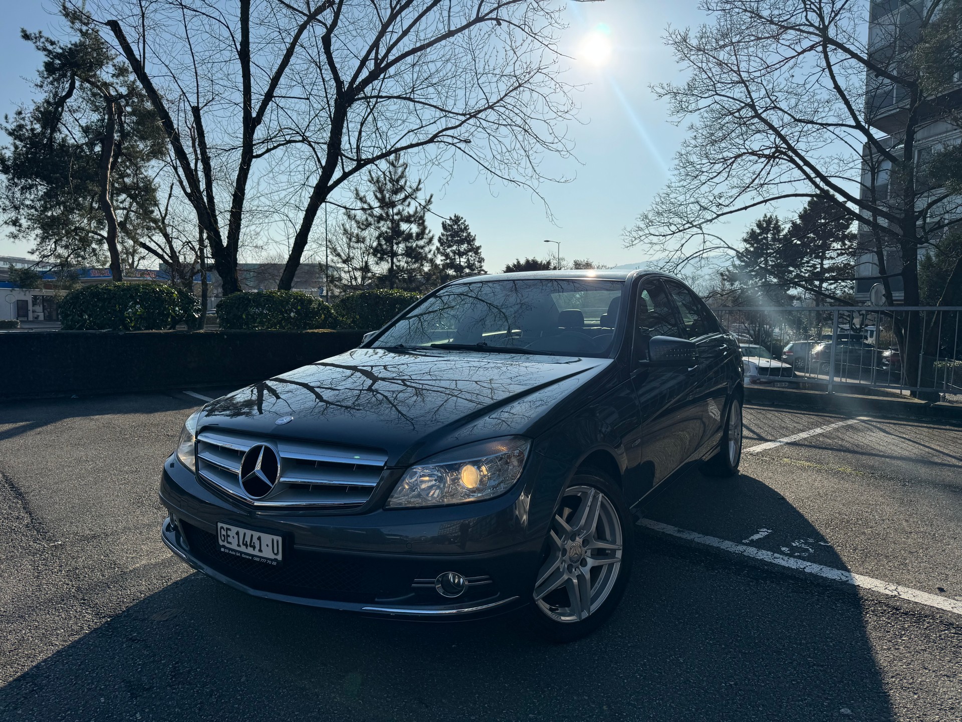 MERCEDES-BENZ C 220 CDI BlueEfficiency Automatic-image-0