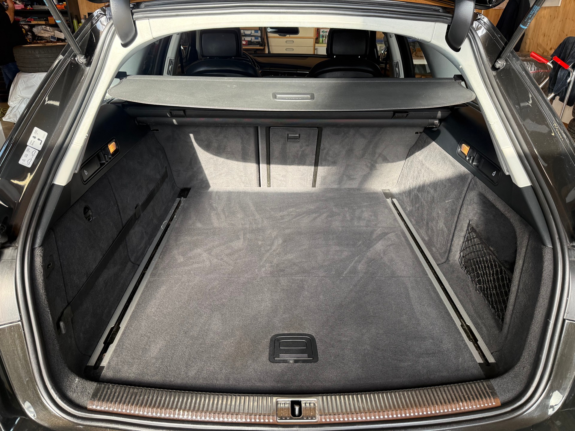 AUDI S6 Avant 4.0 TFSI V8 quattro S-tronic-image-16