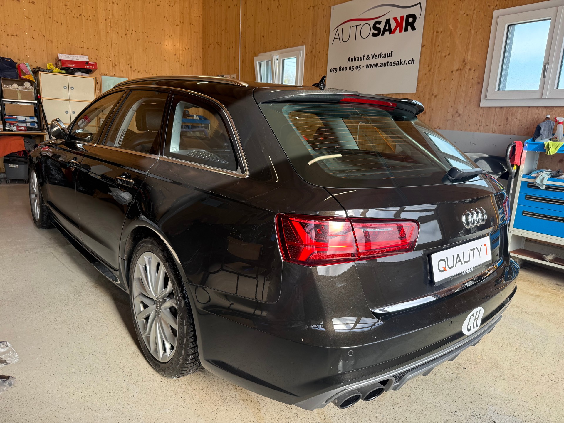 AUDI S6 Avant 4.0 TFSI V8 quattro S-tronic-image-5