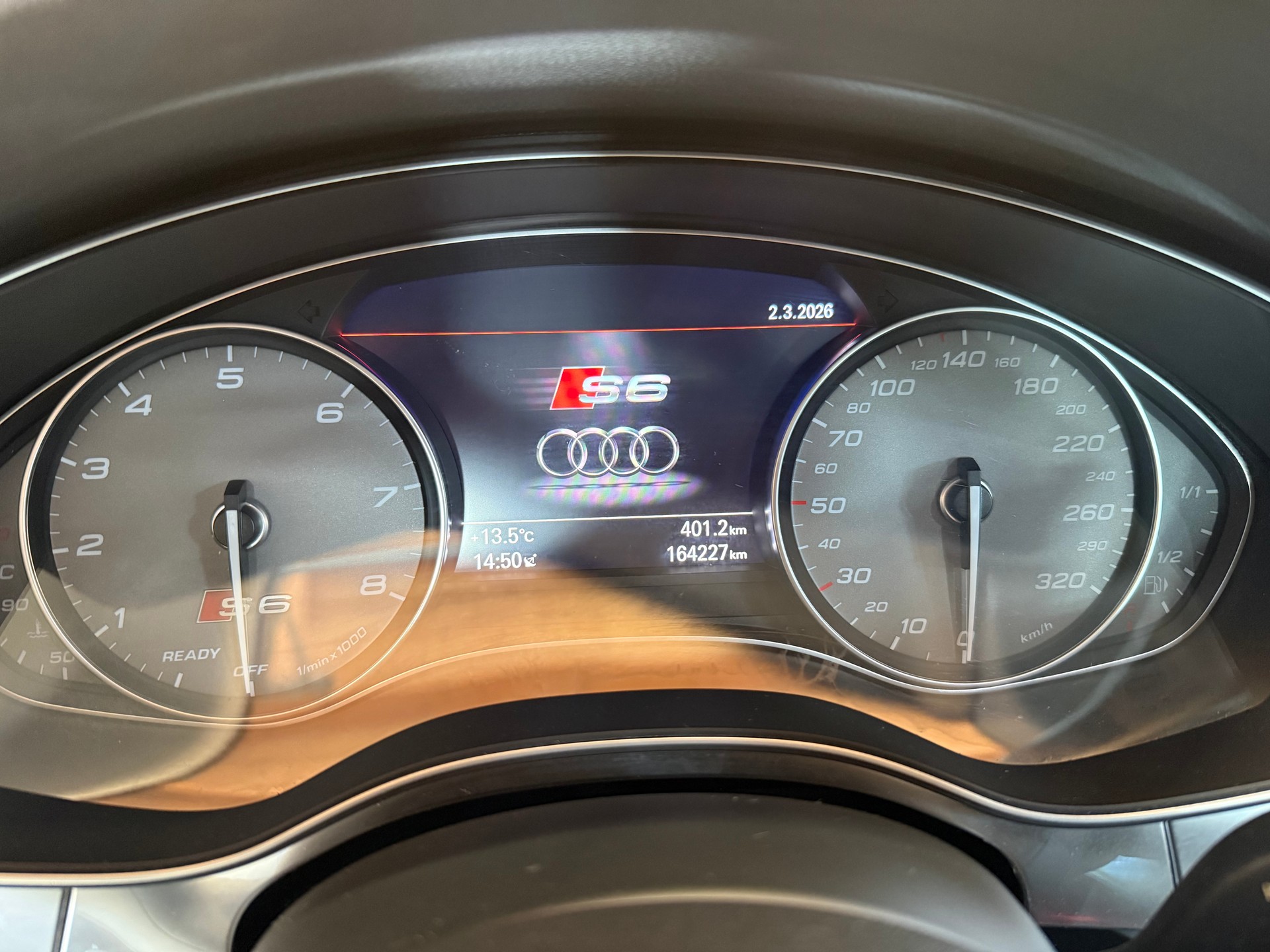 AUDI S6 Avant 4.0 TFSI V8 quattro S-tronic-image-10