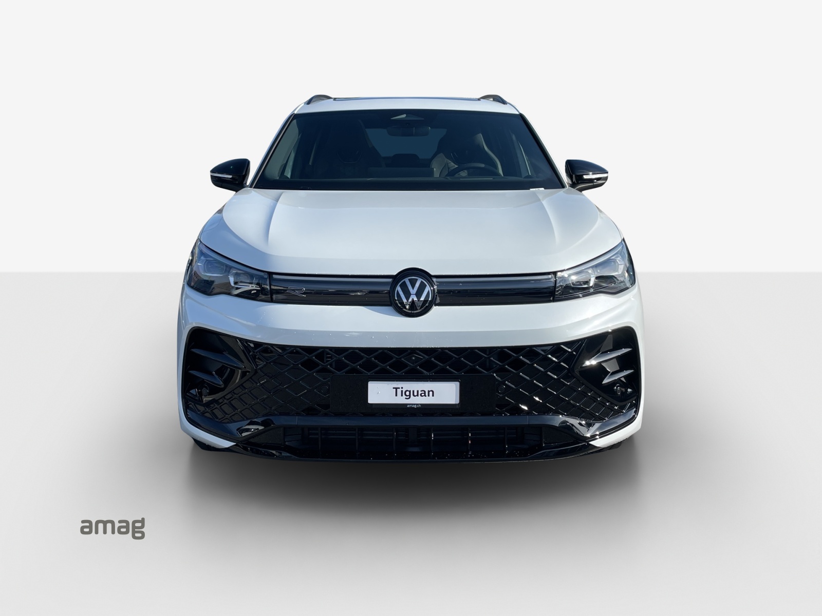 VW Tiguan 2.0 TSI DSG R-Line 4Motion-image-6
