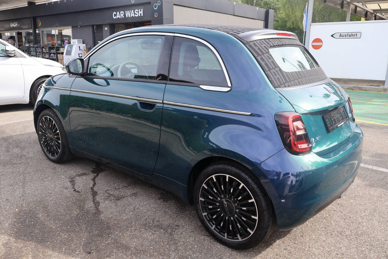 FIAT 500 Cabrio La Prima-image-5