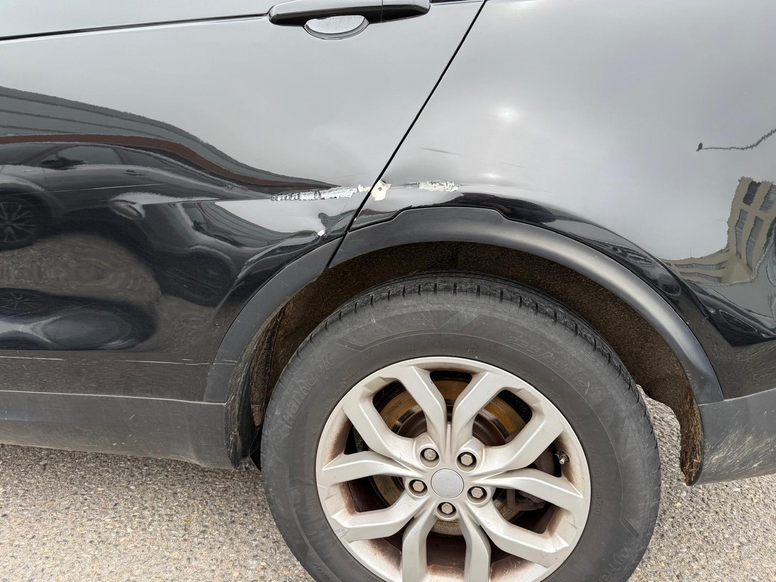 LAND ROVER Discovery 2.0 TD4 S-image-7