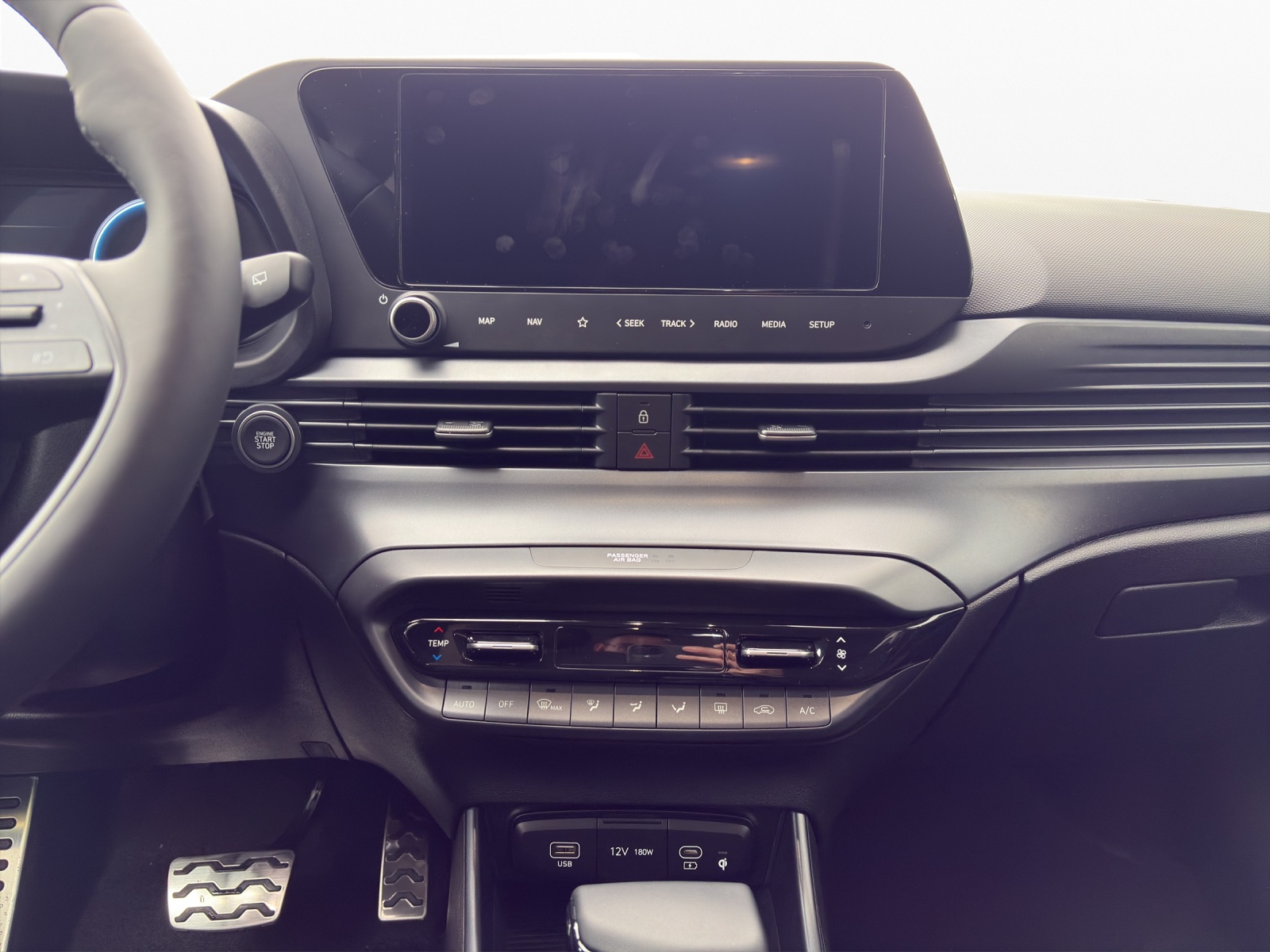 HYUNDAI Bayon 1.0 T-GDi Amplia-image-14