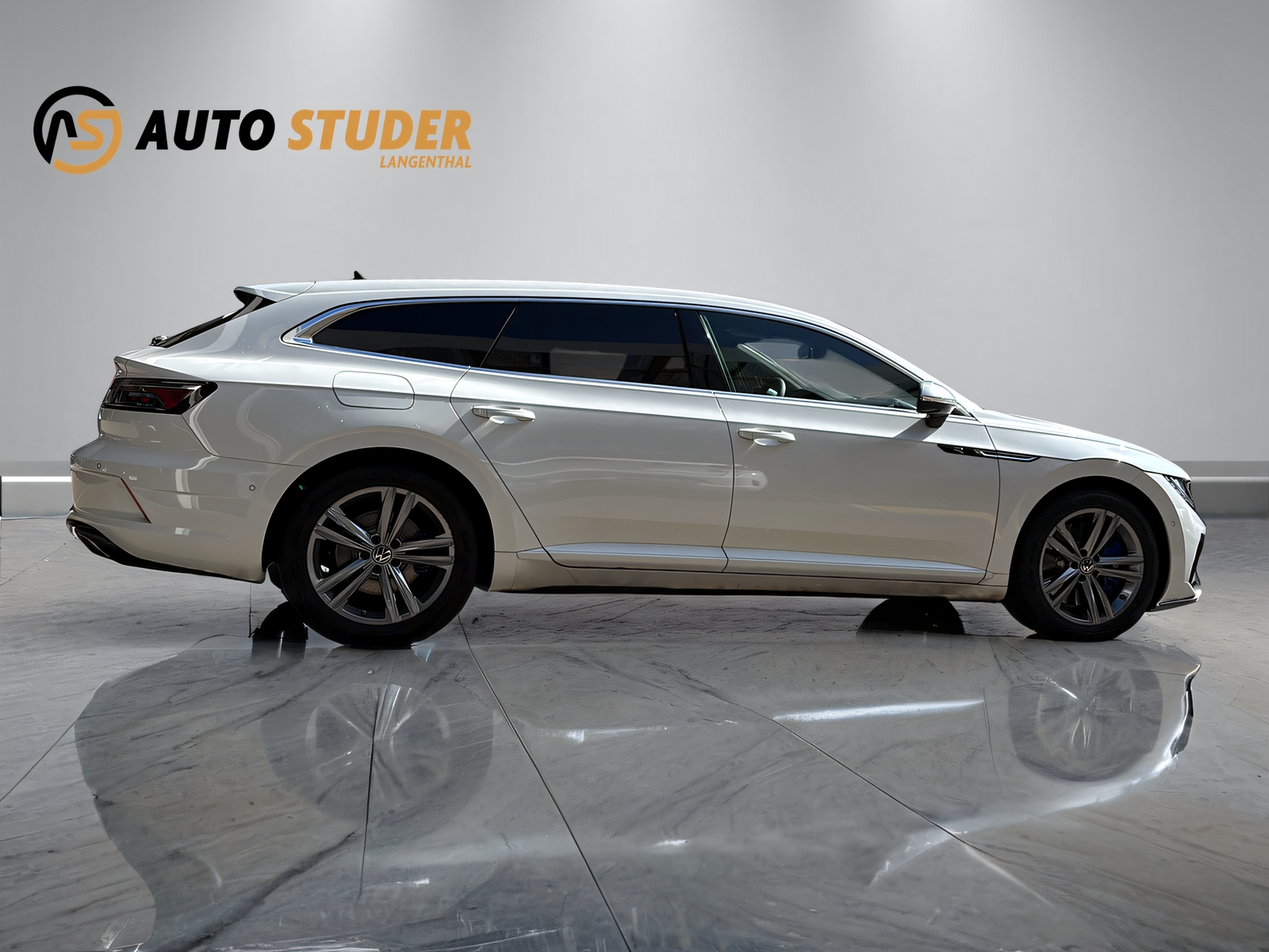 VW Arteon Shooting Brake 2.0 TSI R DSG 4m-image-12