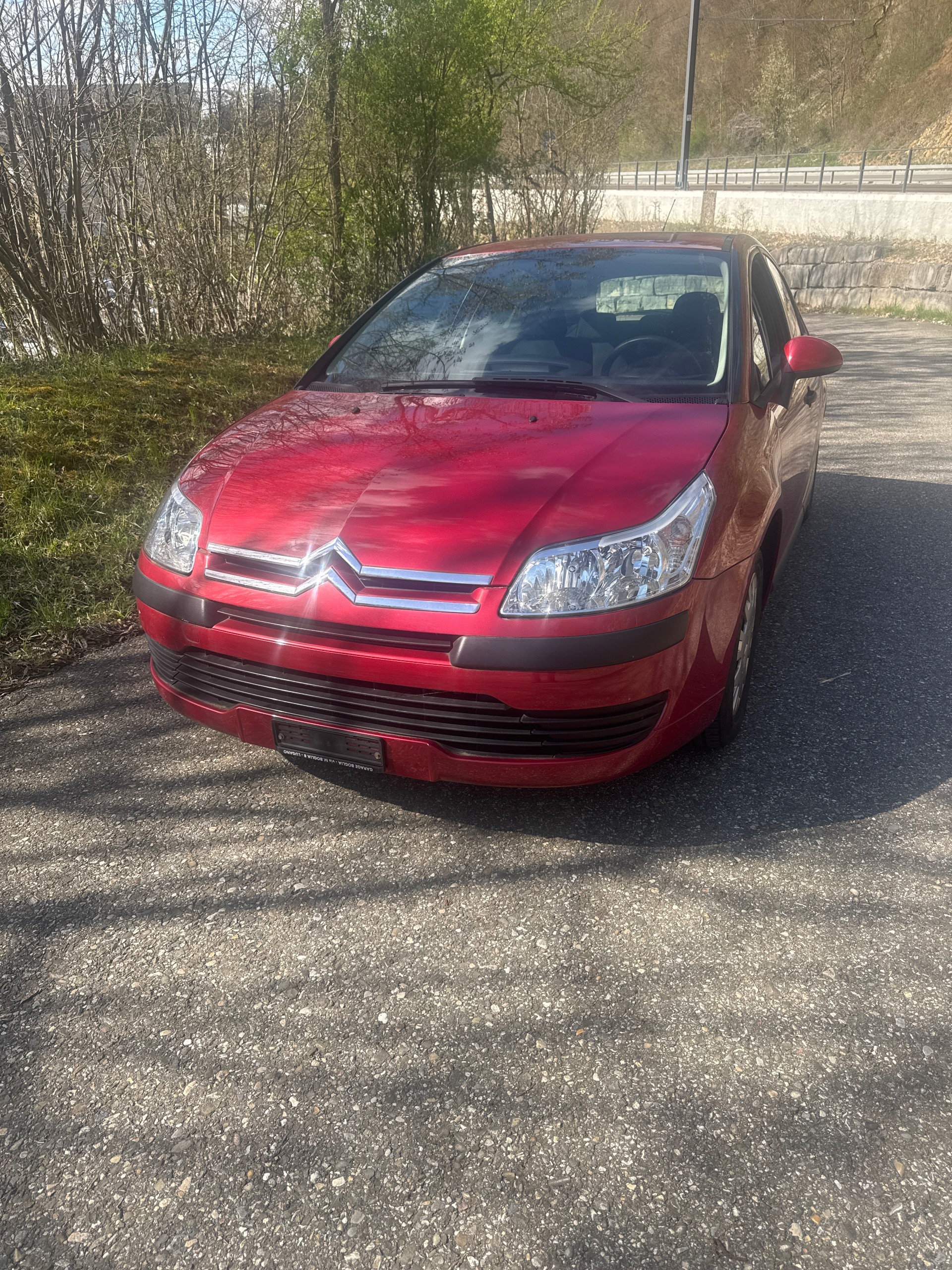 CITROEN C4 Berline 1.4i 16V X-image-0