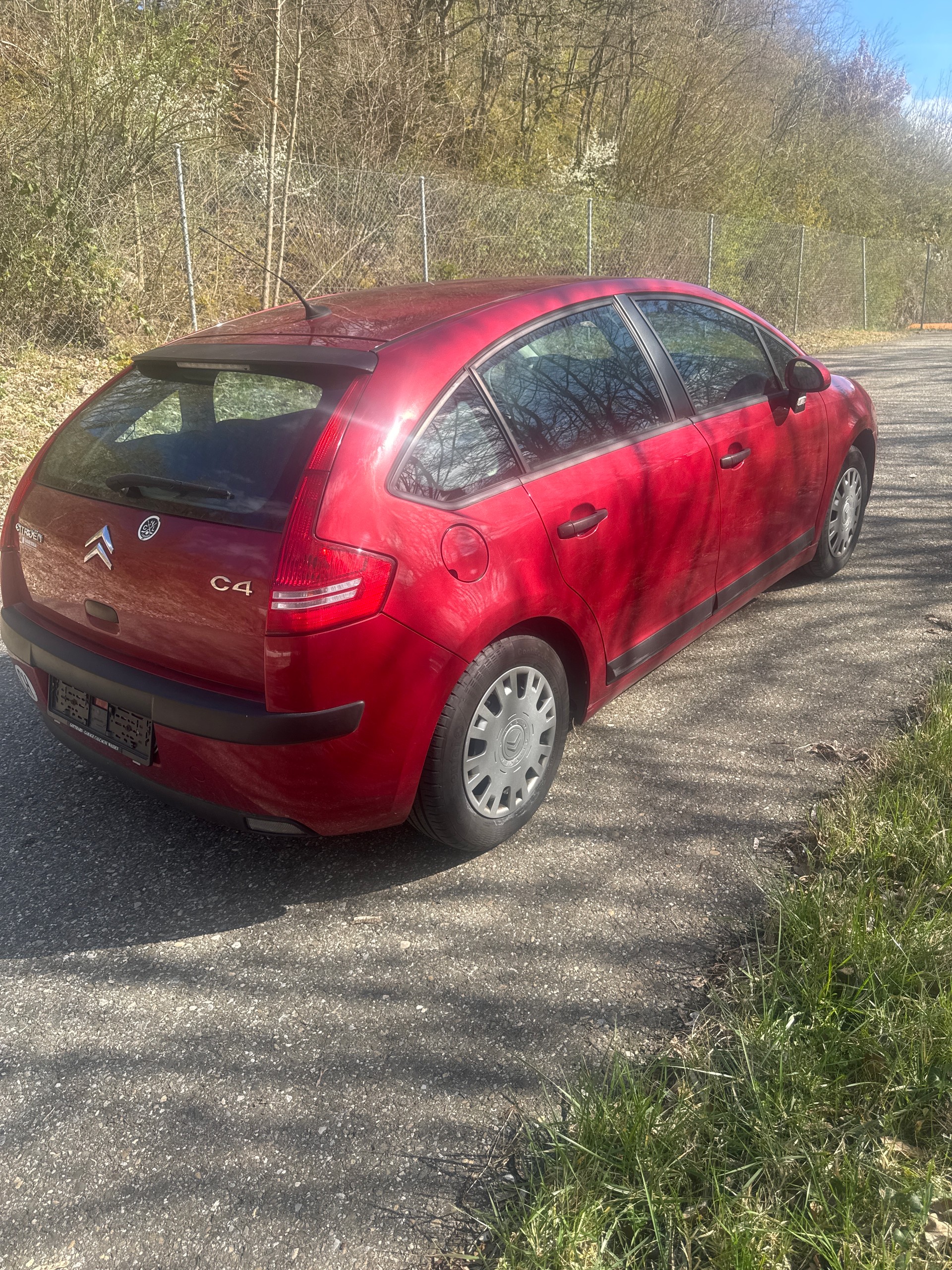 CITROEN C4 Berline 1.4i 16V X-image-3