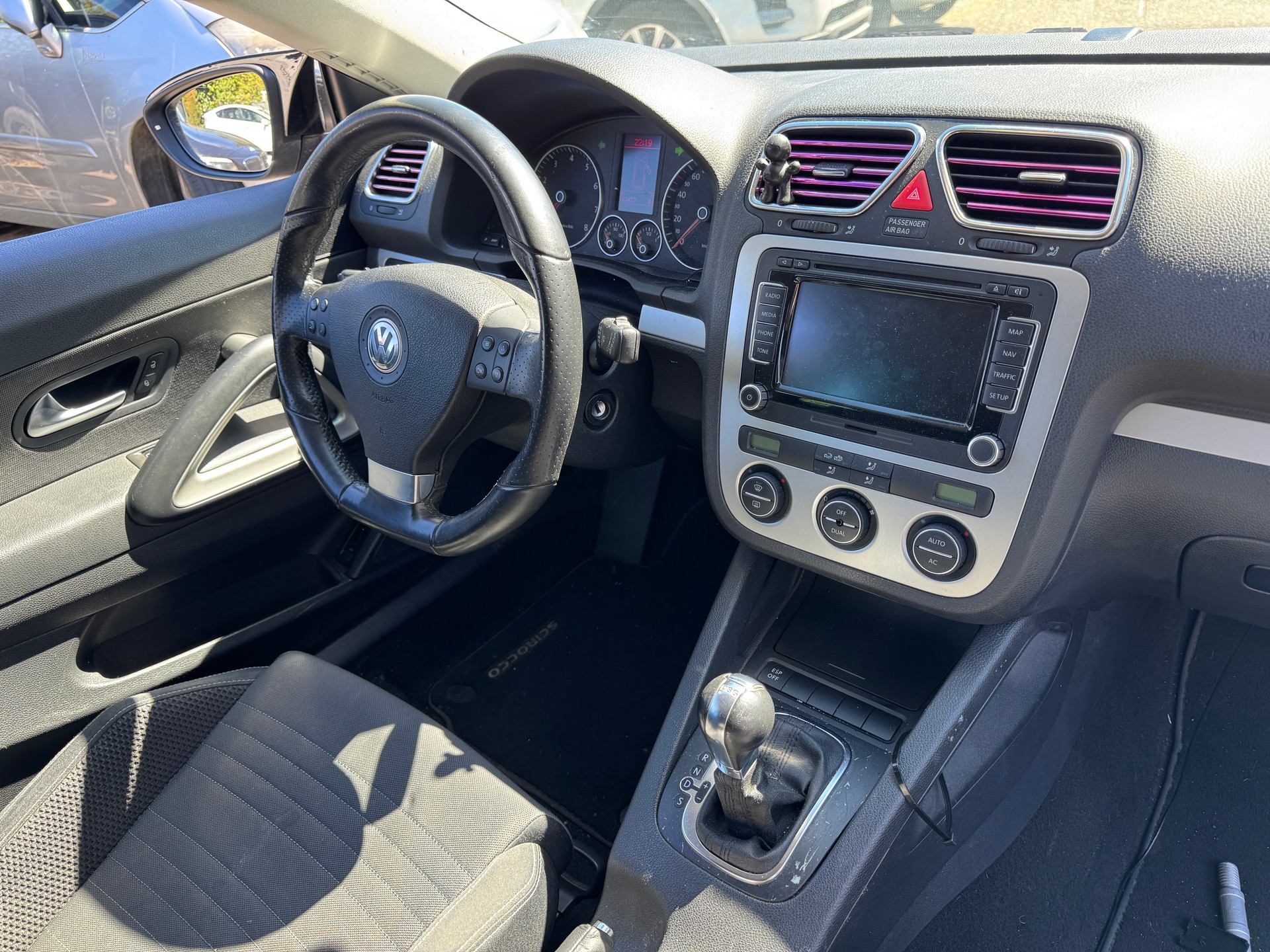 VW Scirocco 1.4 TSI DSG-image-8