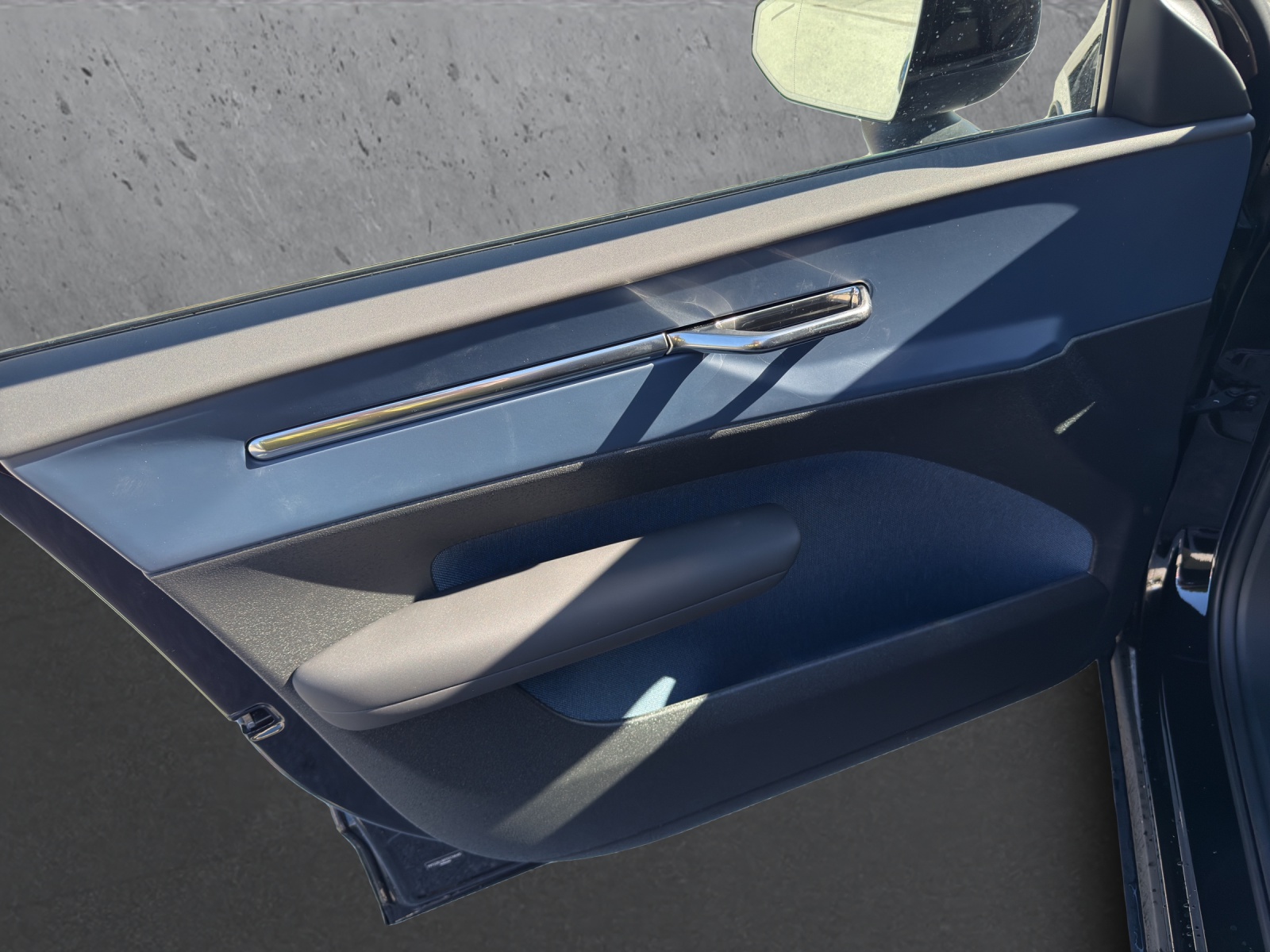 Image VOLVO EX-30 EX30 E60 69kWh Single Motor Extended Range Plus