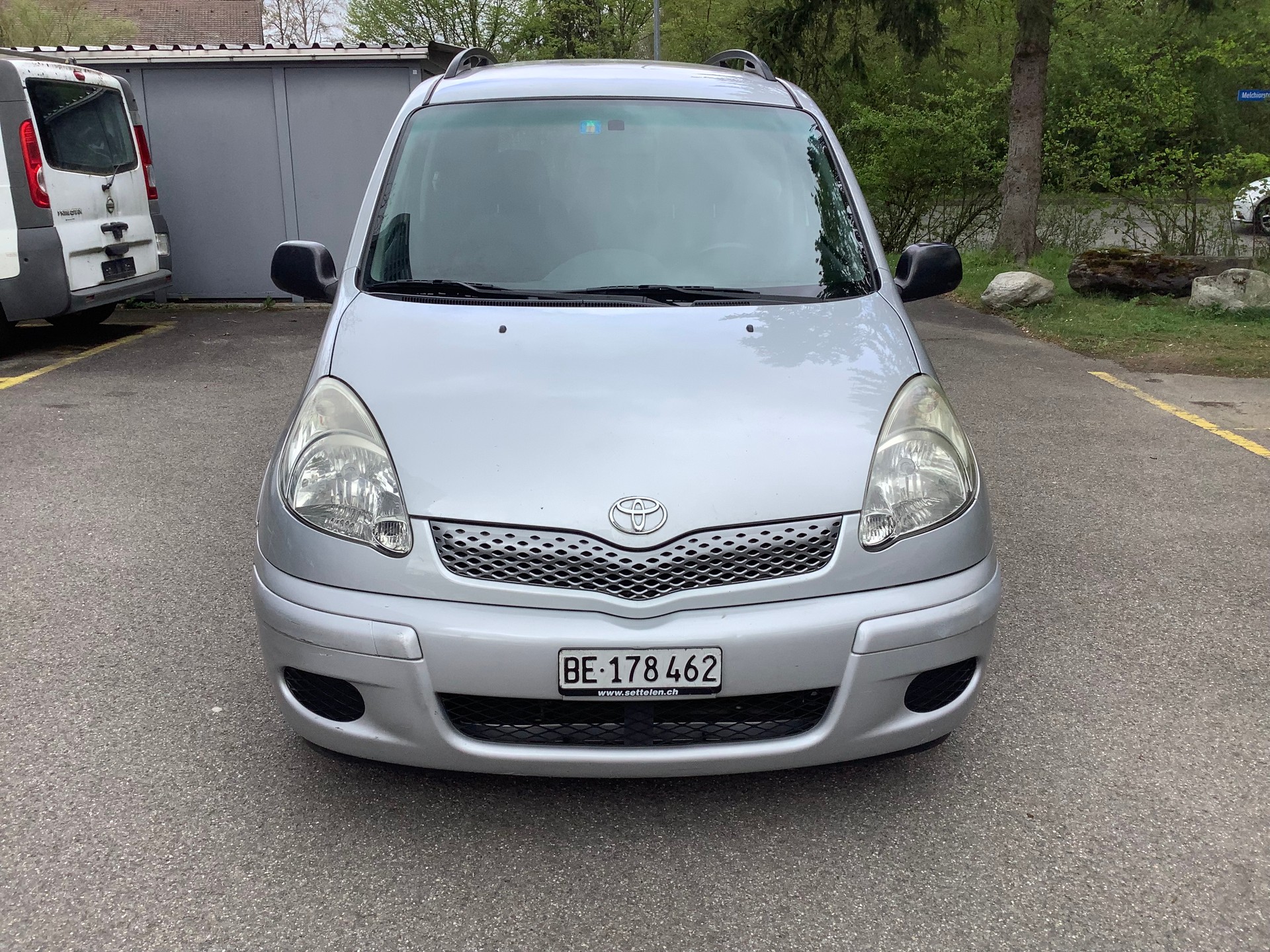 TOYOTA Yaris Verso 1.3 Linea Sol