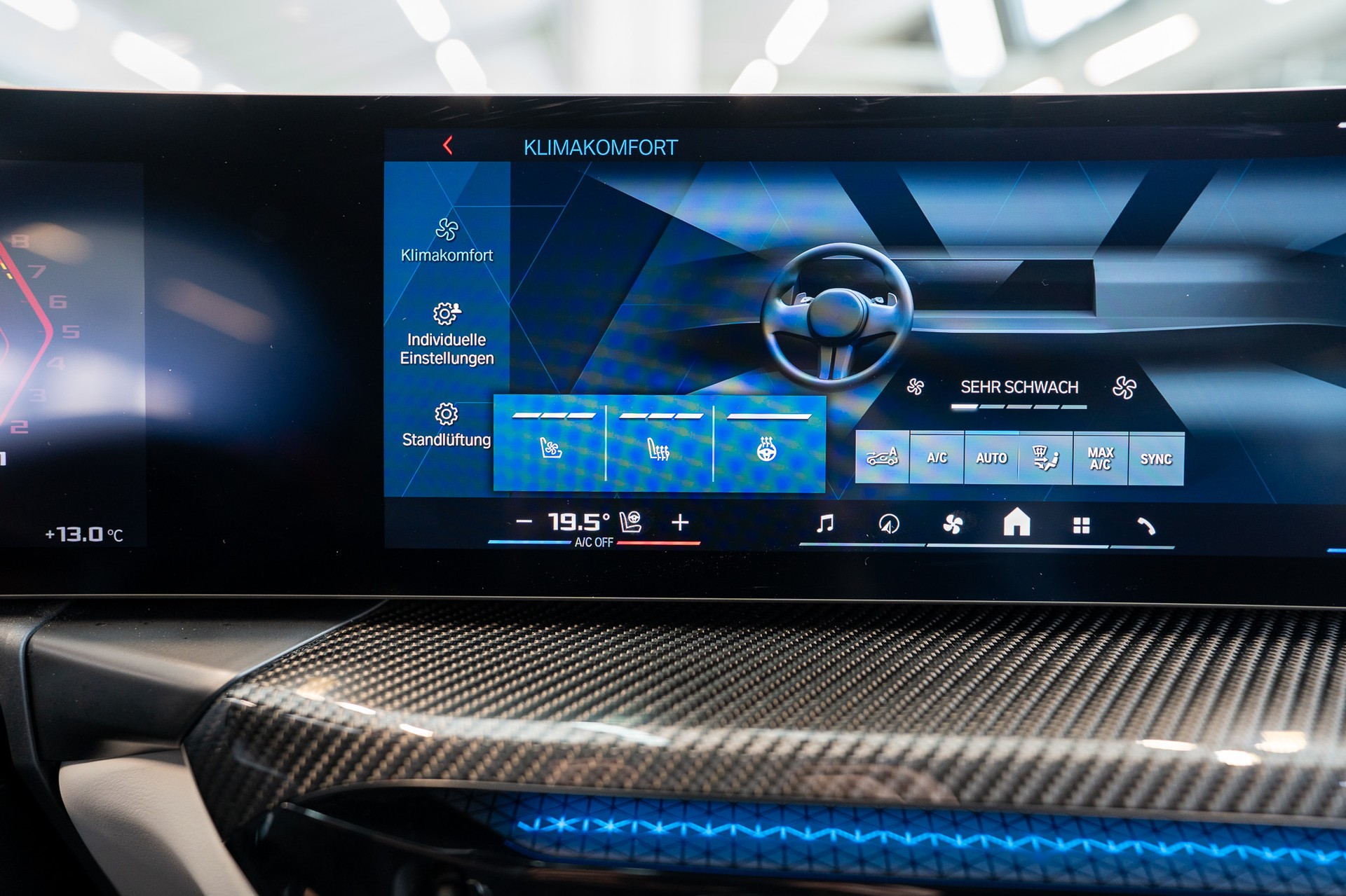 BMW M3 Competition xDrive Touring / LCI / Carbon Paket / Alcantara Lenkrad /-image-26