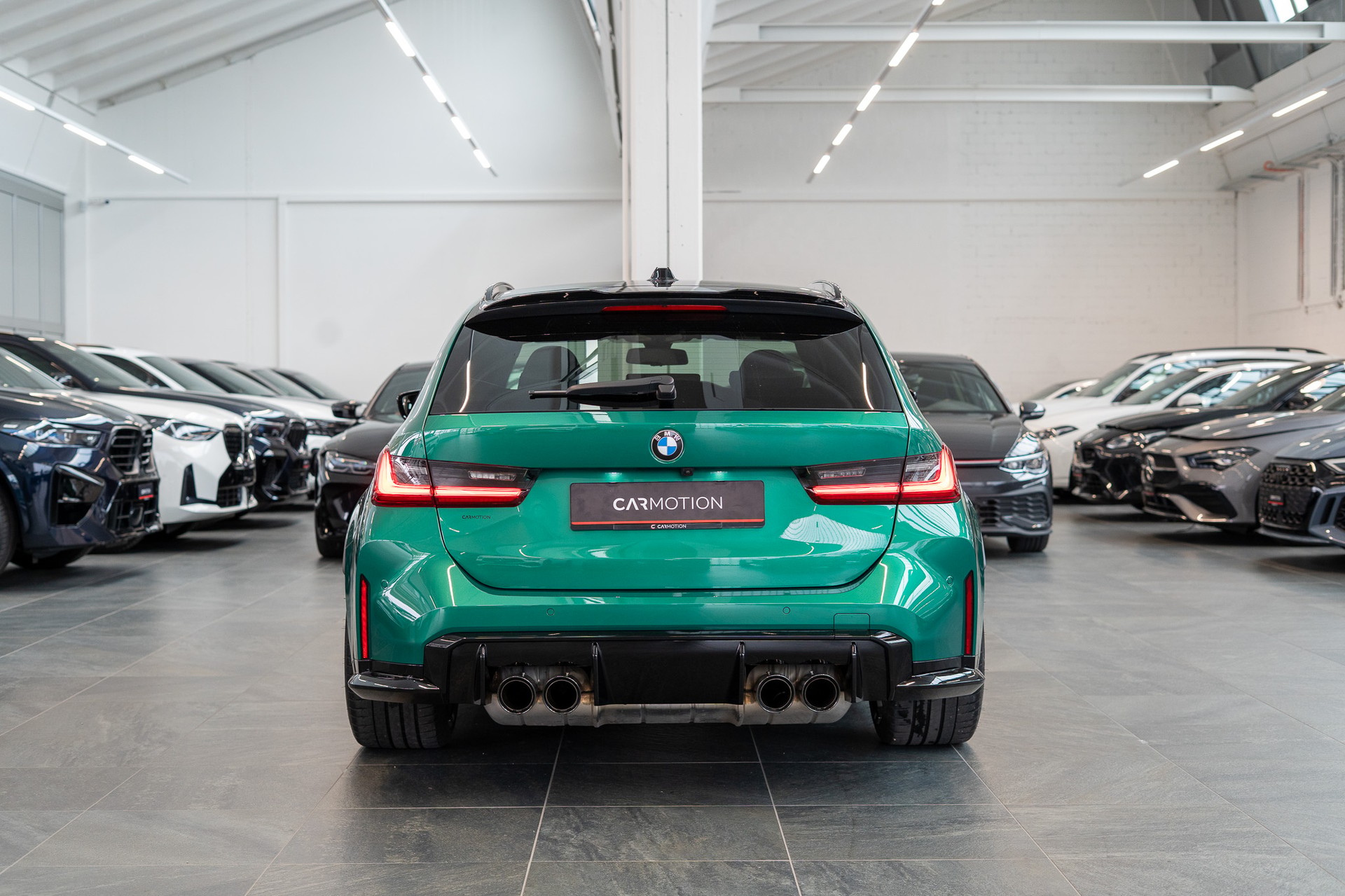 BMW M3 Competition xDrive Touring / LCI / Carbon Paket / Alcantara Lenkrad /-image-4