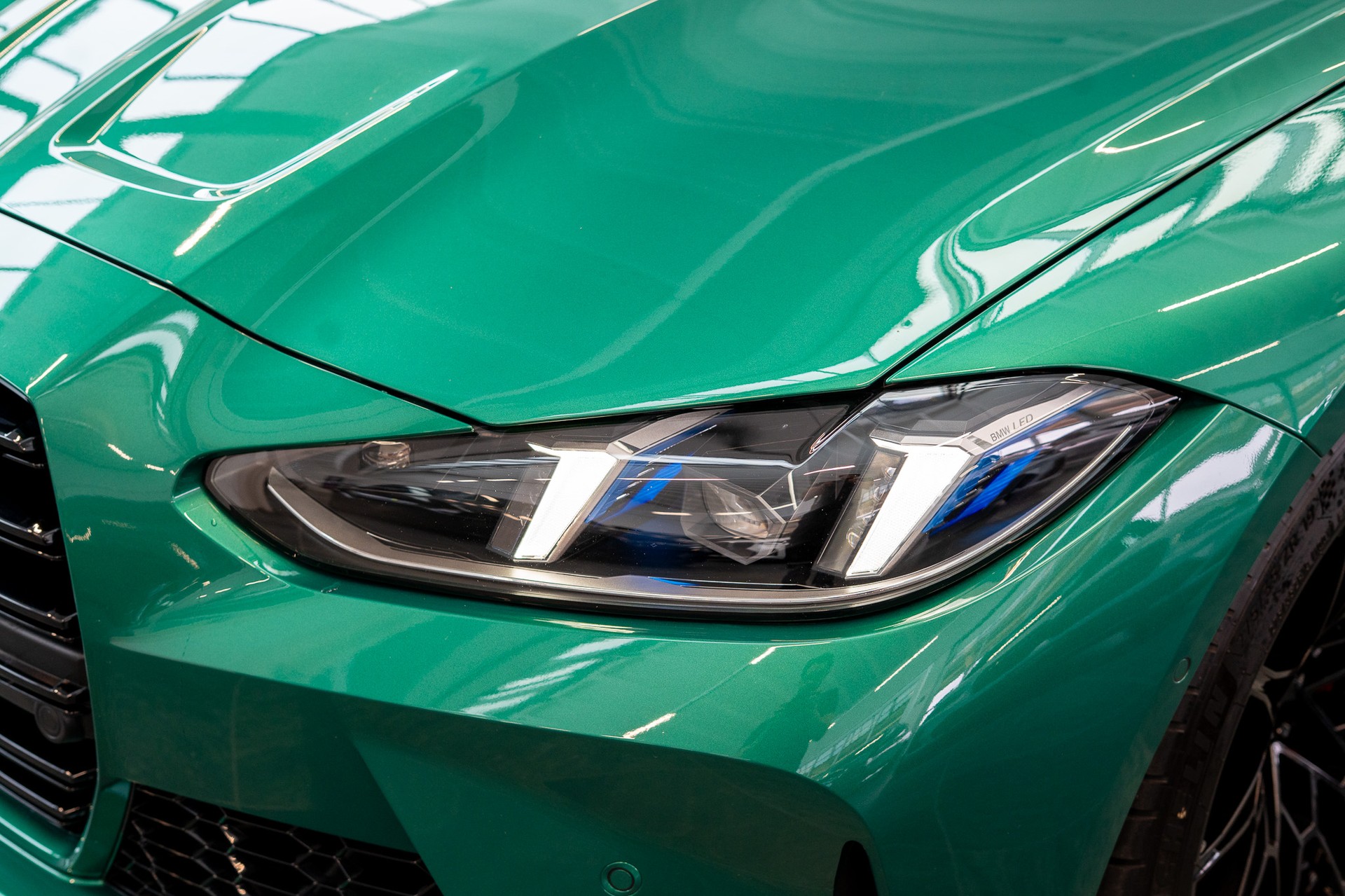 BMW M3 Competition xDrive Touring / LCI / Carbon Paket / Alcantara Lenkrad /-image-27