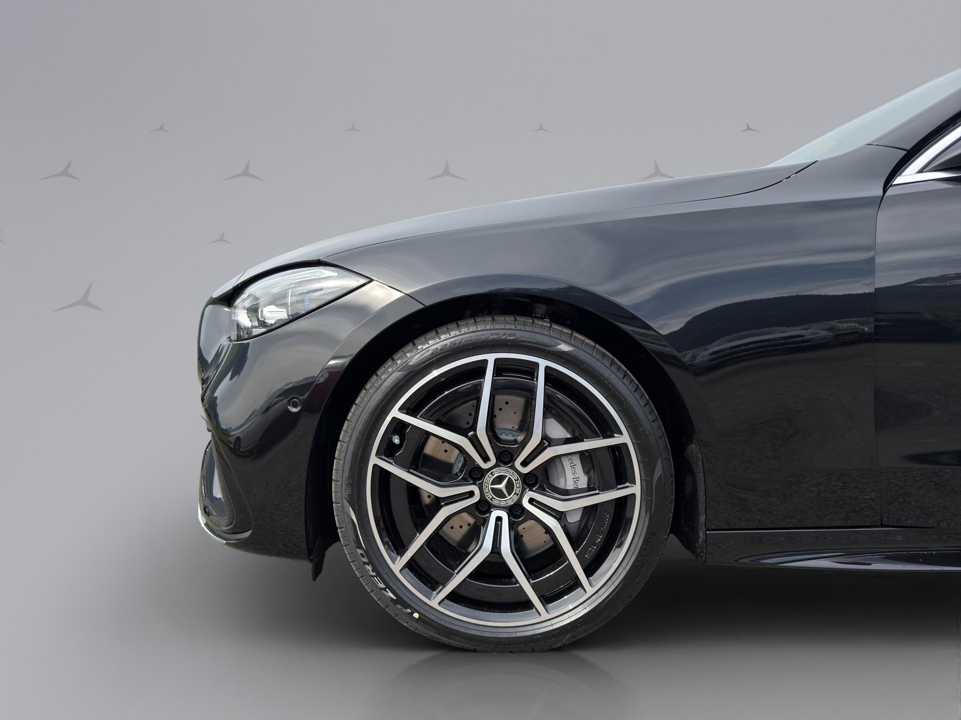 MERCEDES-BENZ C 220 d Swiss Star AMG Line 4matic Kombi-image-19