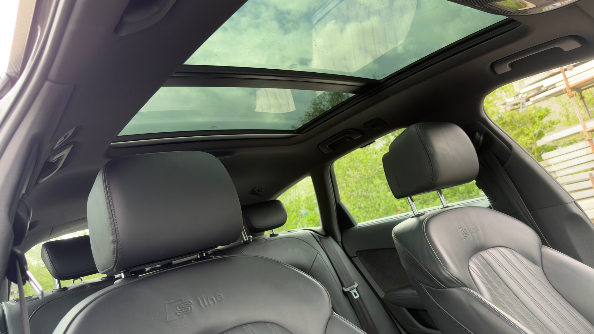 AUDI A6 Avant 3.0 BiTDI V6 quattro tiptronic-image-16