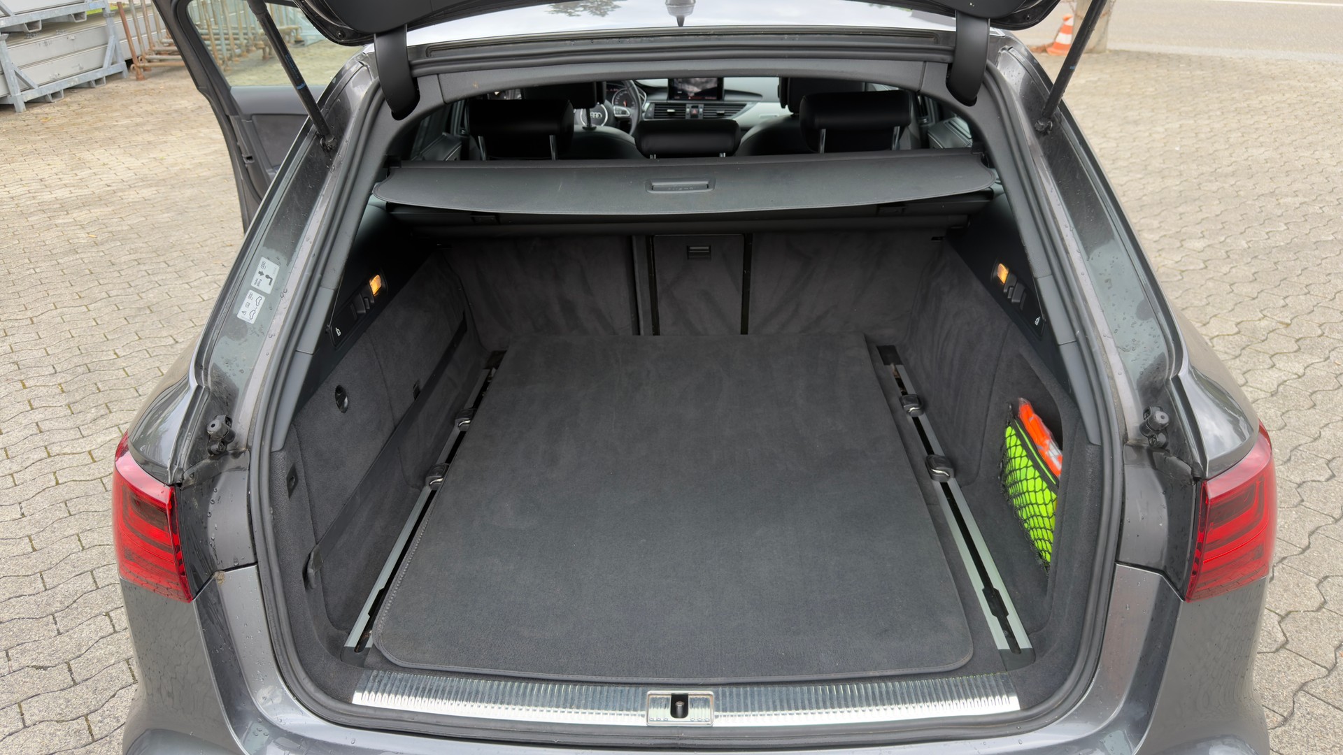 AUDI A6 Avant 3.0 BiTDI V6 quattro tiptronic-image-21