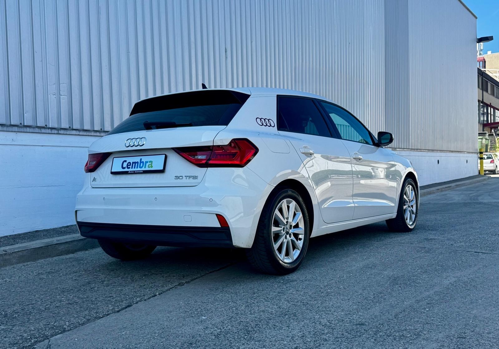 AUDI A1 Sportback 30 TFSI advanced-image-5