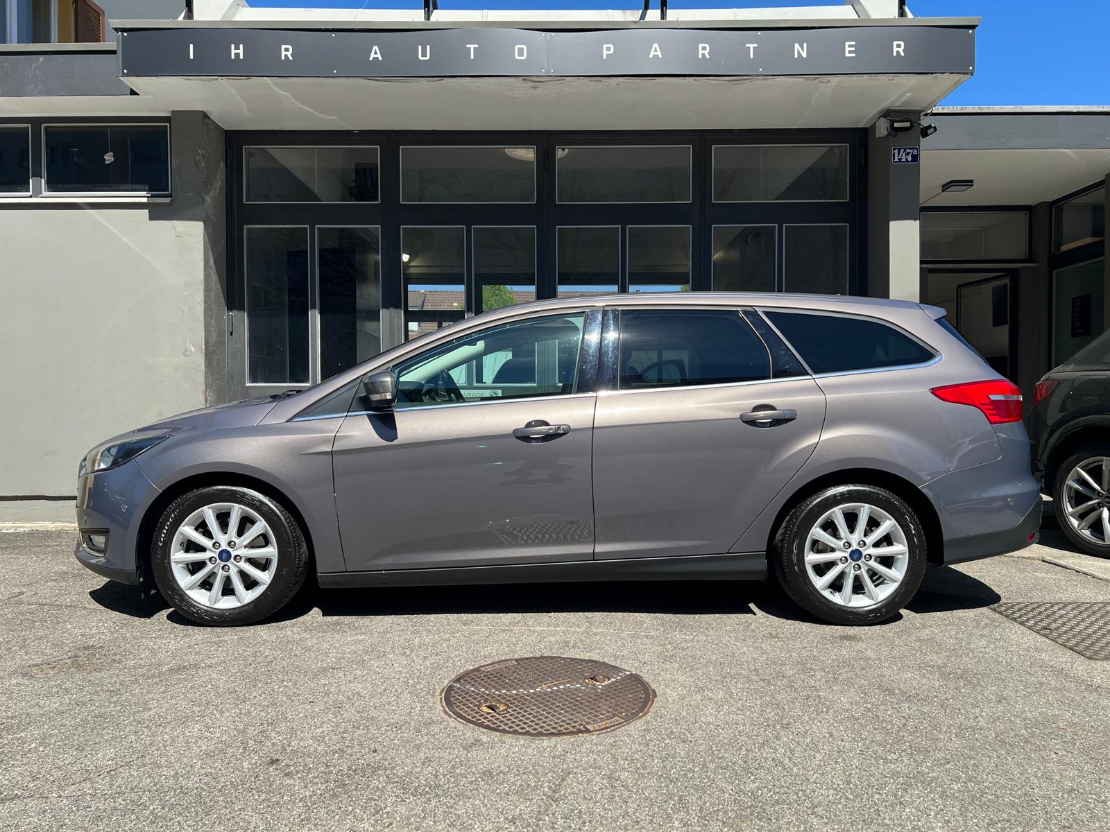 FORD Focus Station Wagon 1.5i EcoB SCTi 182 Titanium-image-1
