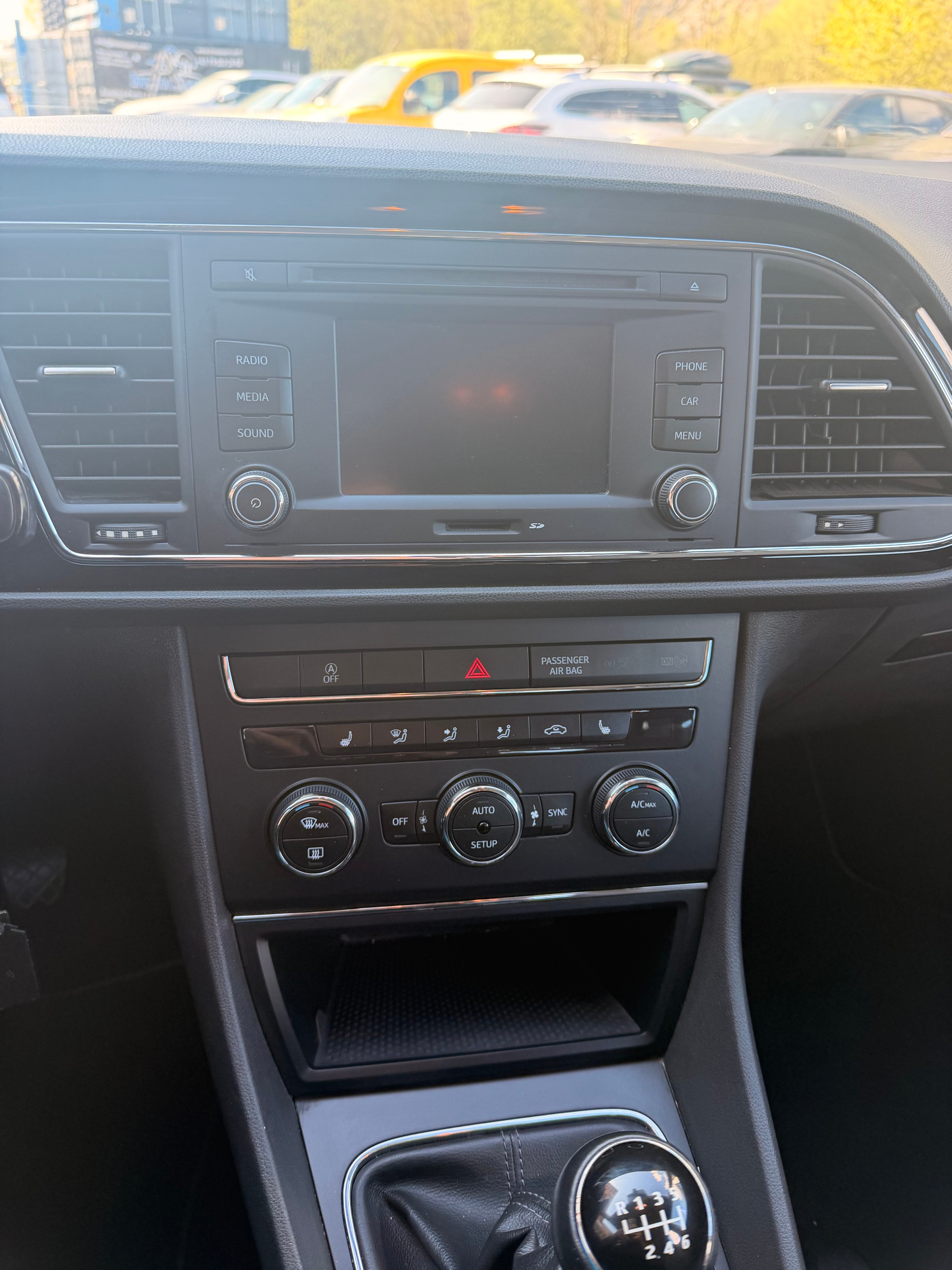 SEAT Leon ST 1.4 TSI Style-image-7