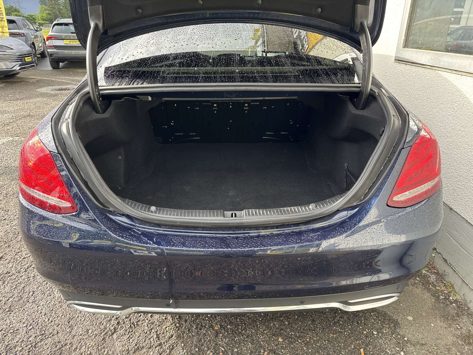 MERCEDES-BENZ C 220 d Avantgarde G-Tronic Automat-image-8