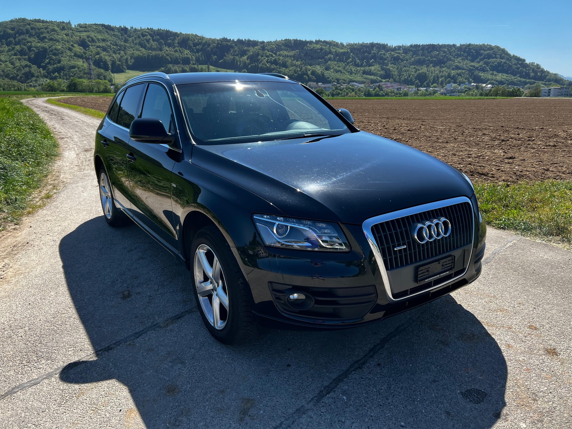AUDI Q5 2.0 TFSI quattro-image-6
