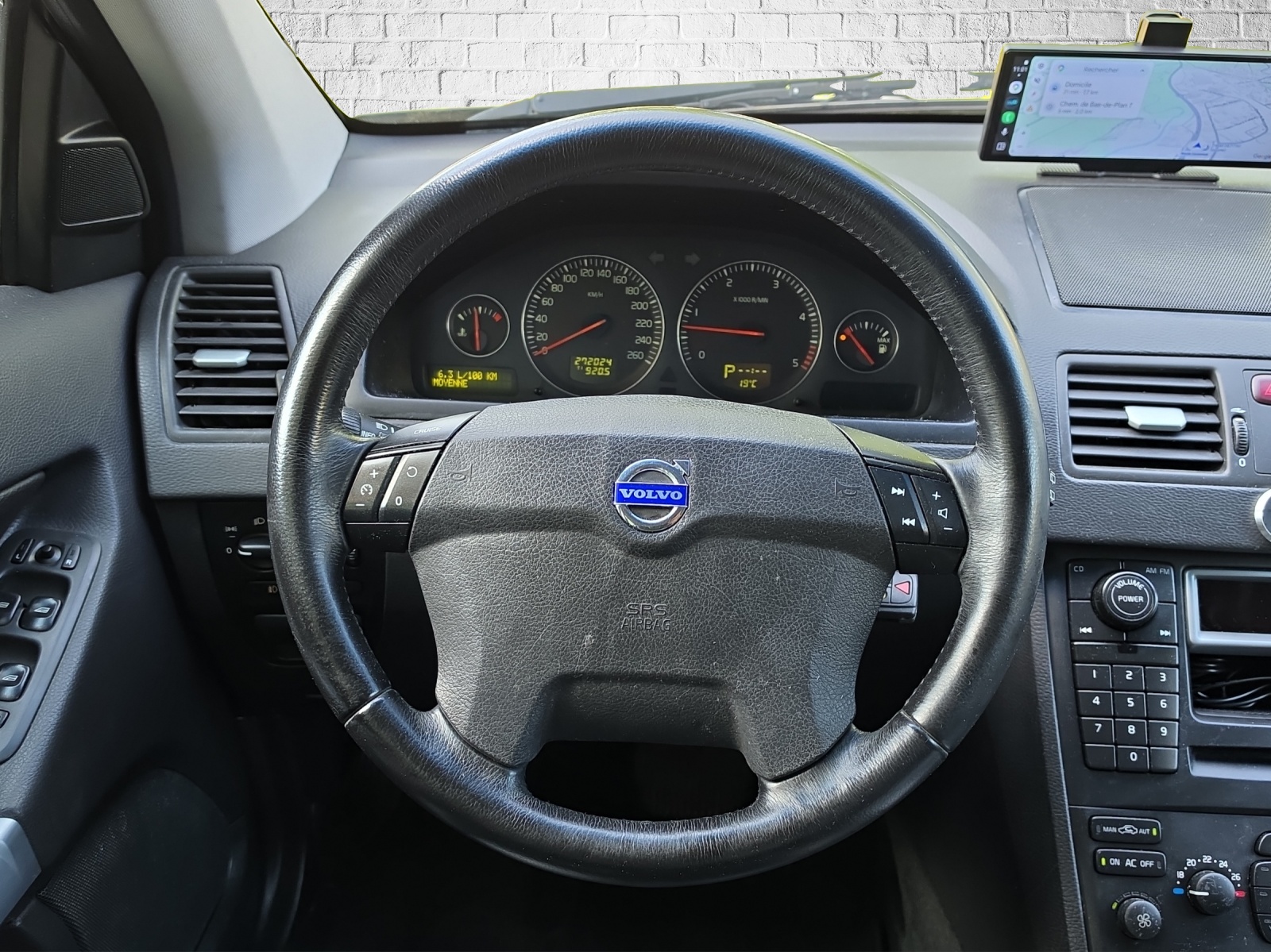 VOLVO XC90 D5 AWD Geartronic-image-13