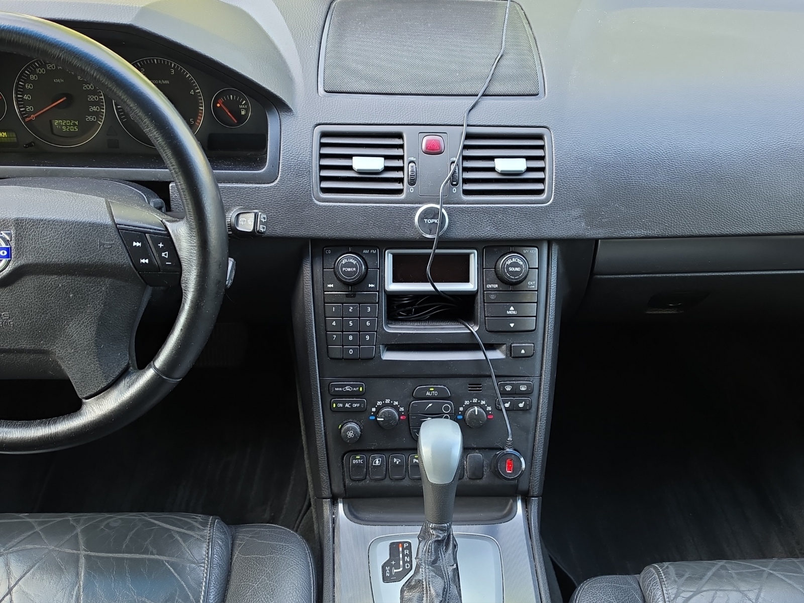 VOLVO XC90 D5 AWD Geartronic-image-11