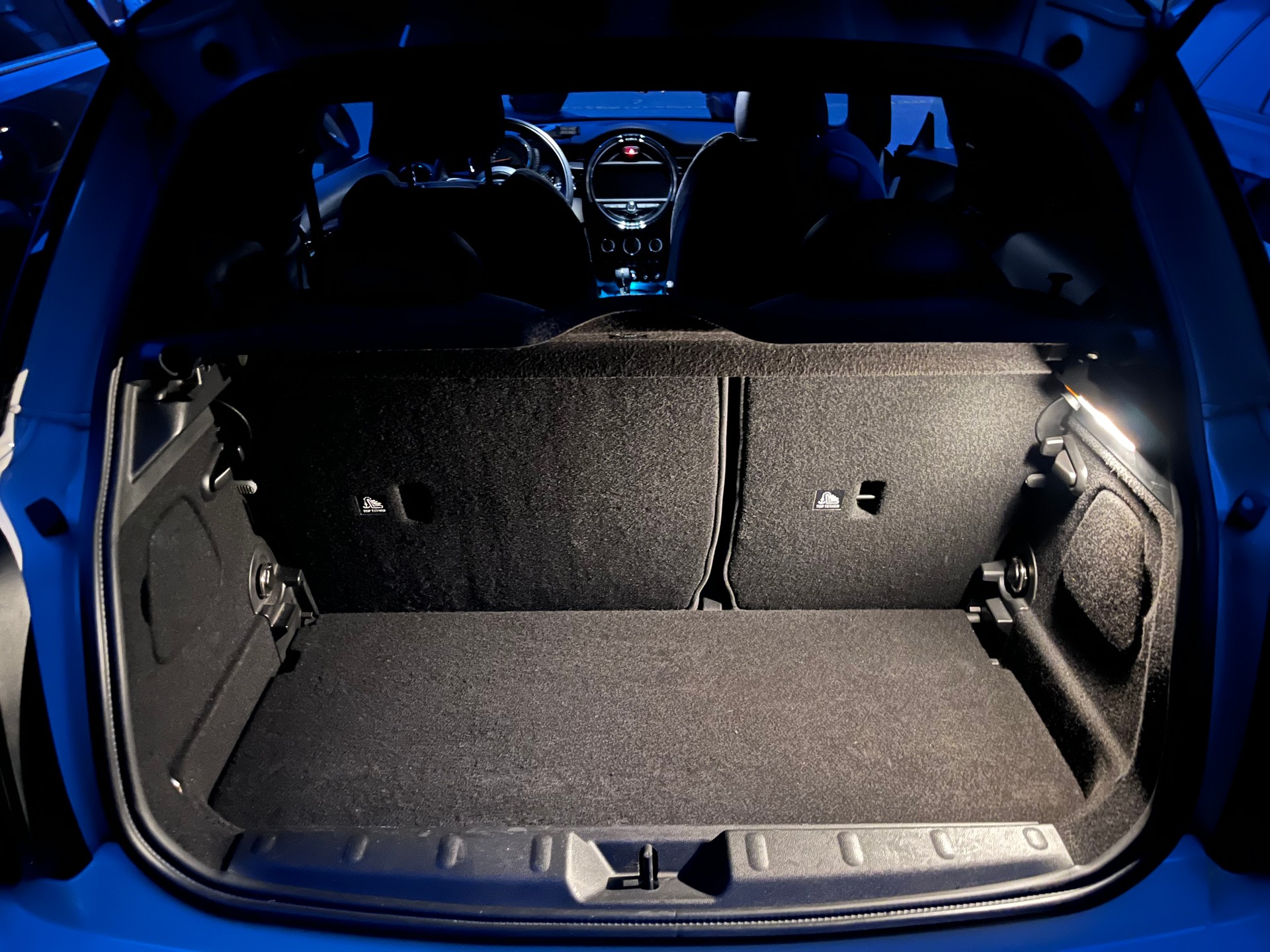 MINI 2.0i Cooper S-image-8