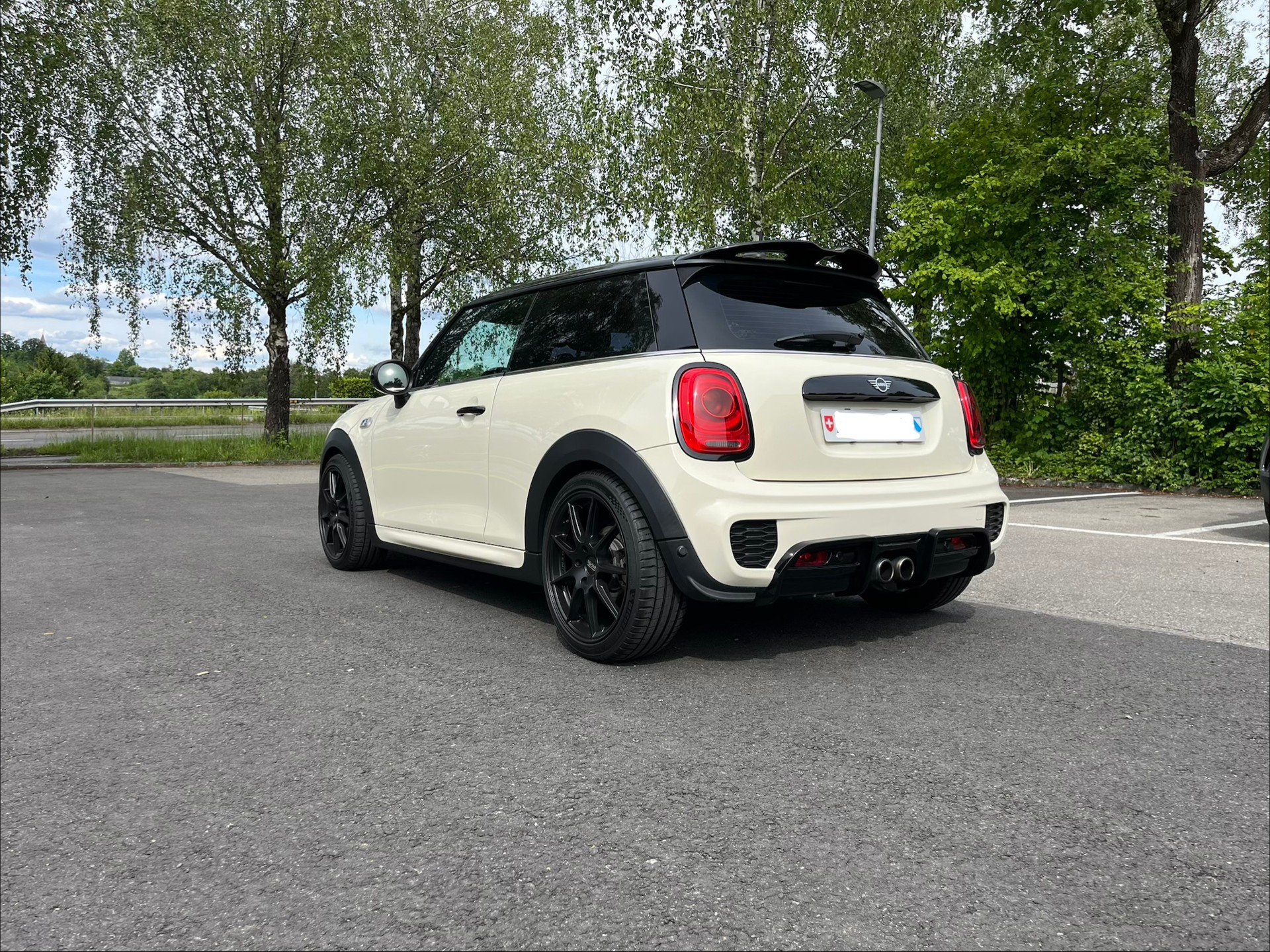 MINI 2.0i Cooper S-image-2